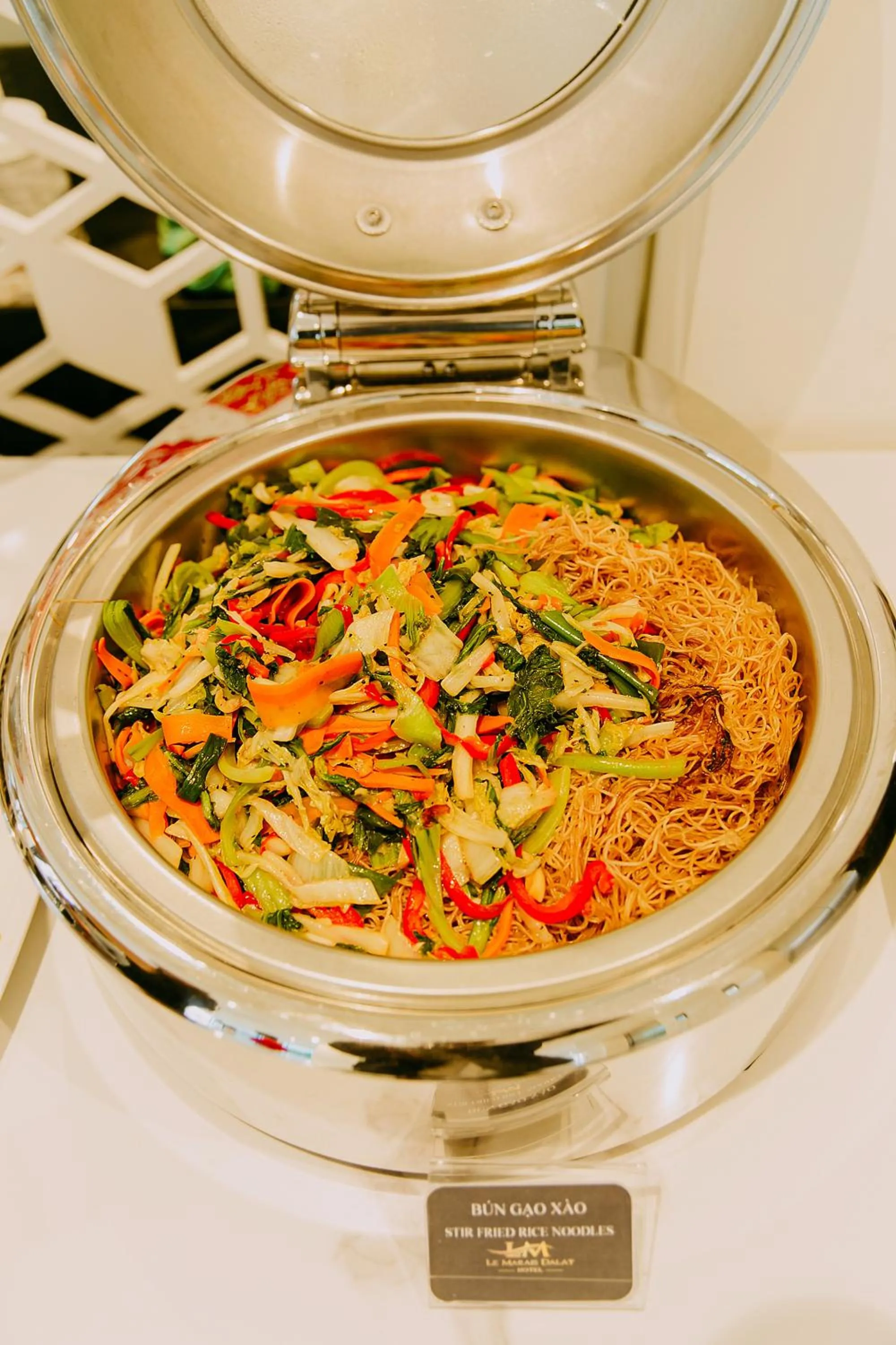 Restaurant/places to eat in Le Marais Hotel Dalat