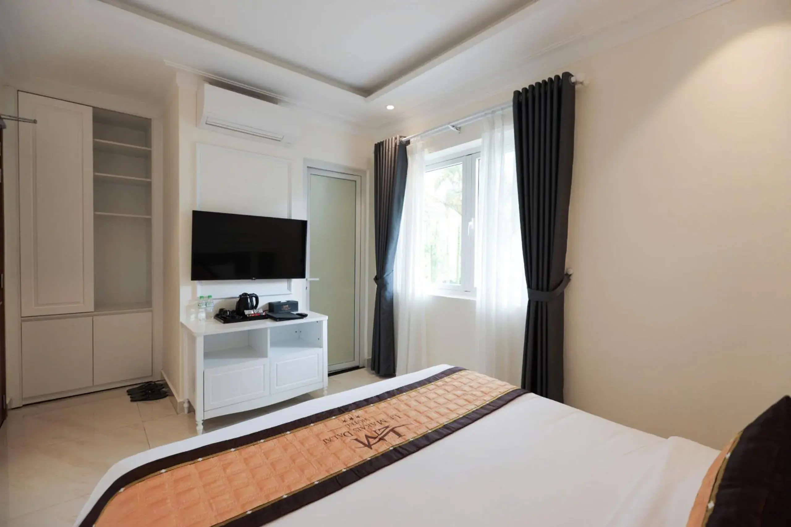 Standard Double Room in Le Marais Hotel Dalat Standard Double Room in Le Marais Hotel Dalat