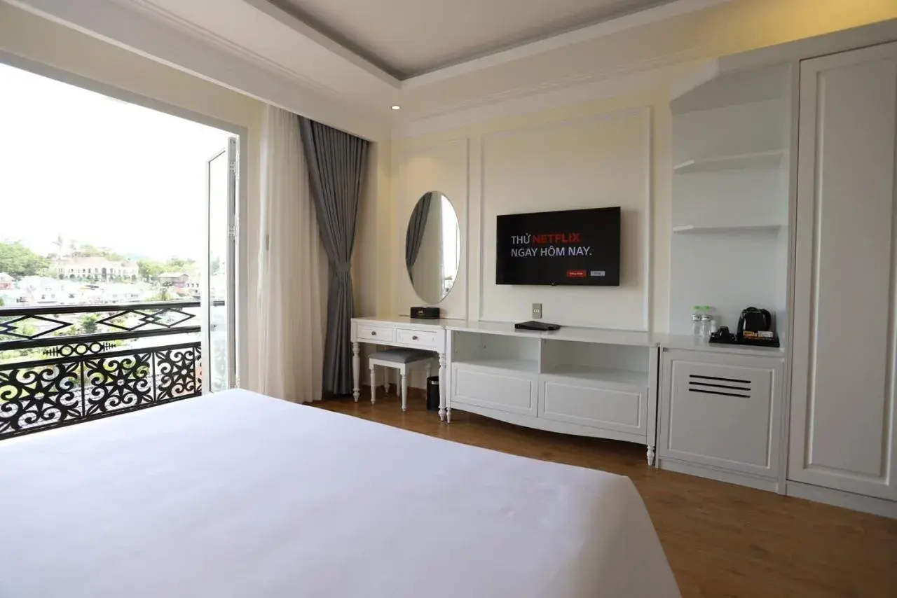 Double Room with Balcony in Le Marais Hotel Dalat Double Room with Balcony in Le Marais Hotel Dalat
