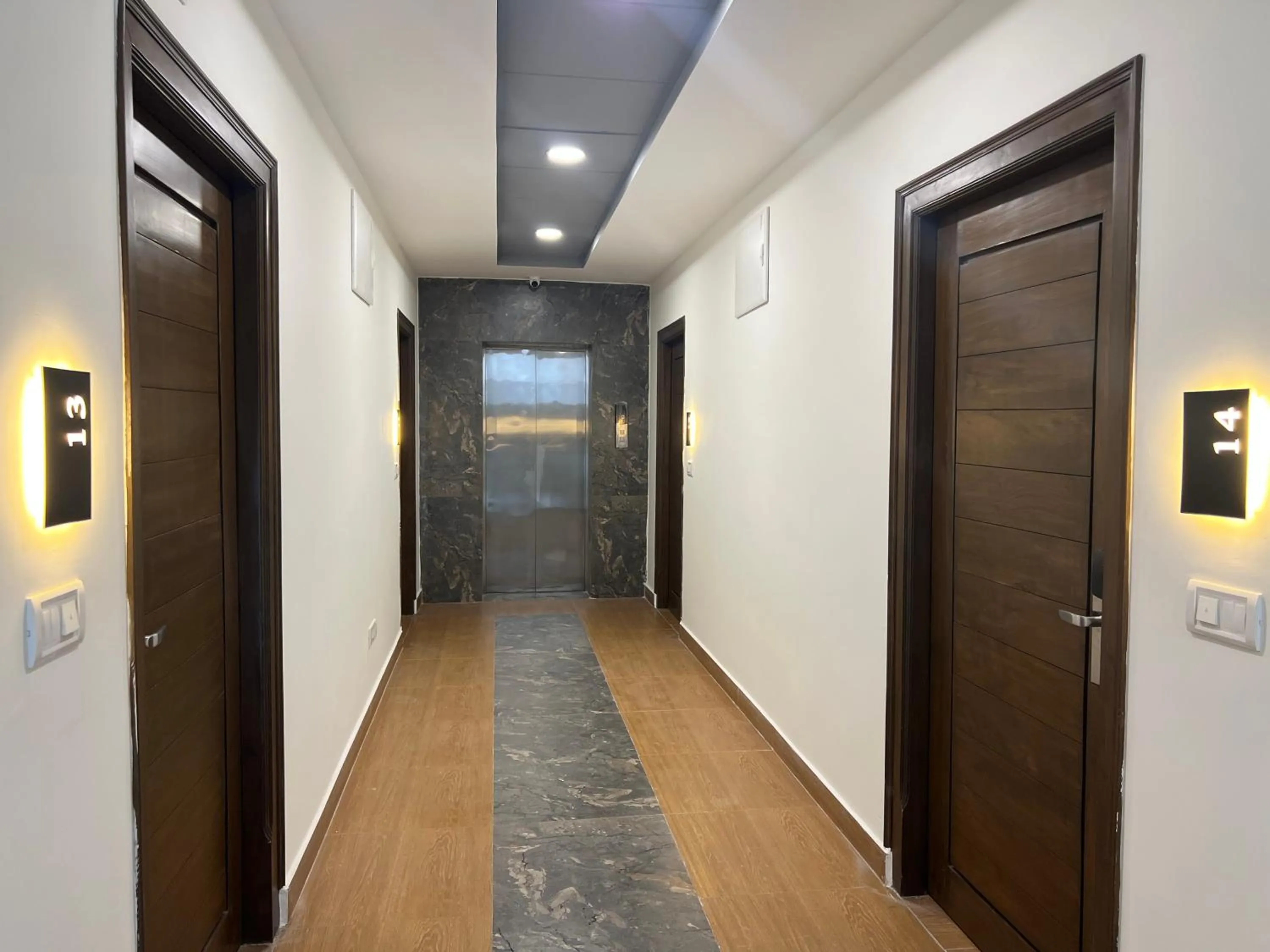 Property building in Palladium Luxury Suites Financial District Unit I