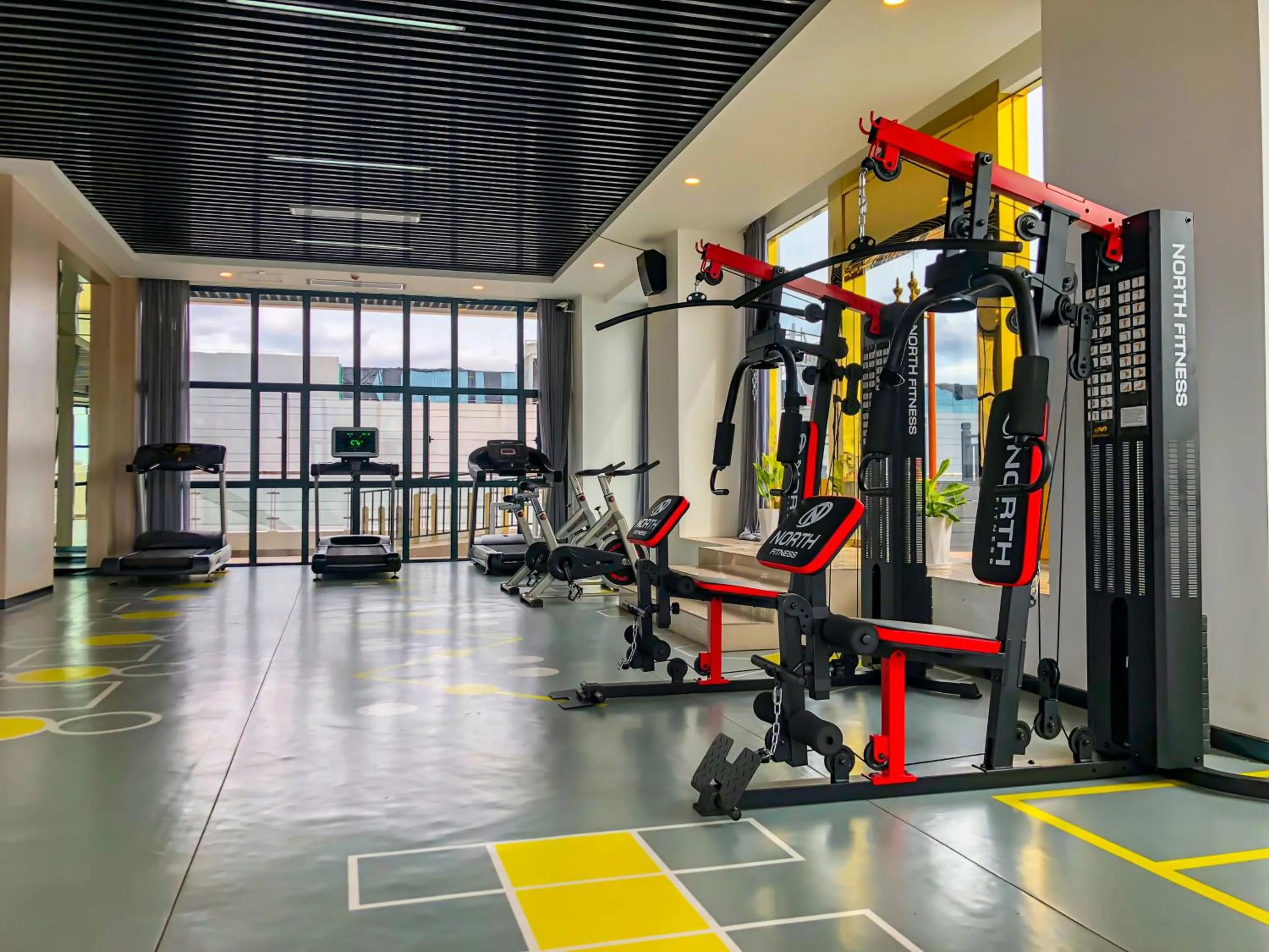 Fitness centre/facilities in Landmark Vientiane Life Center