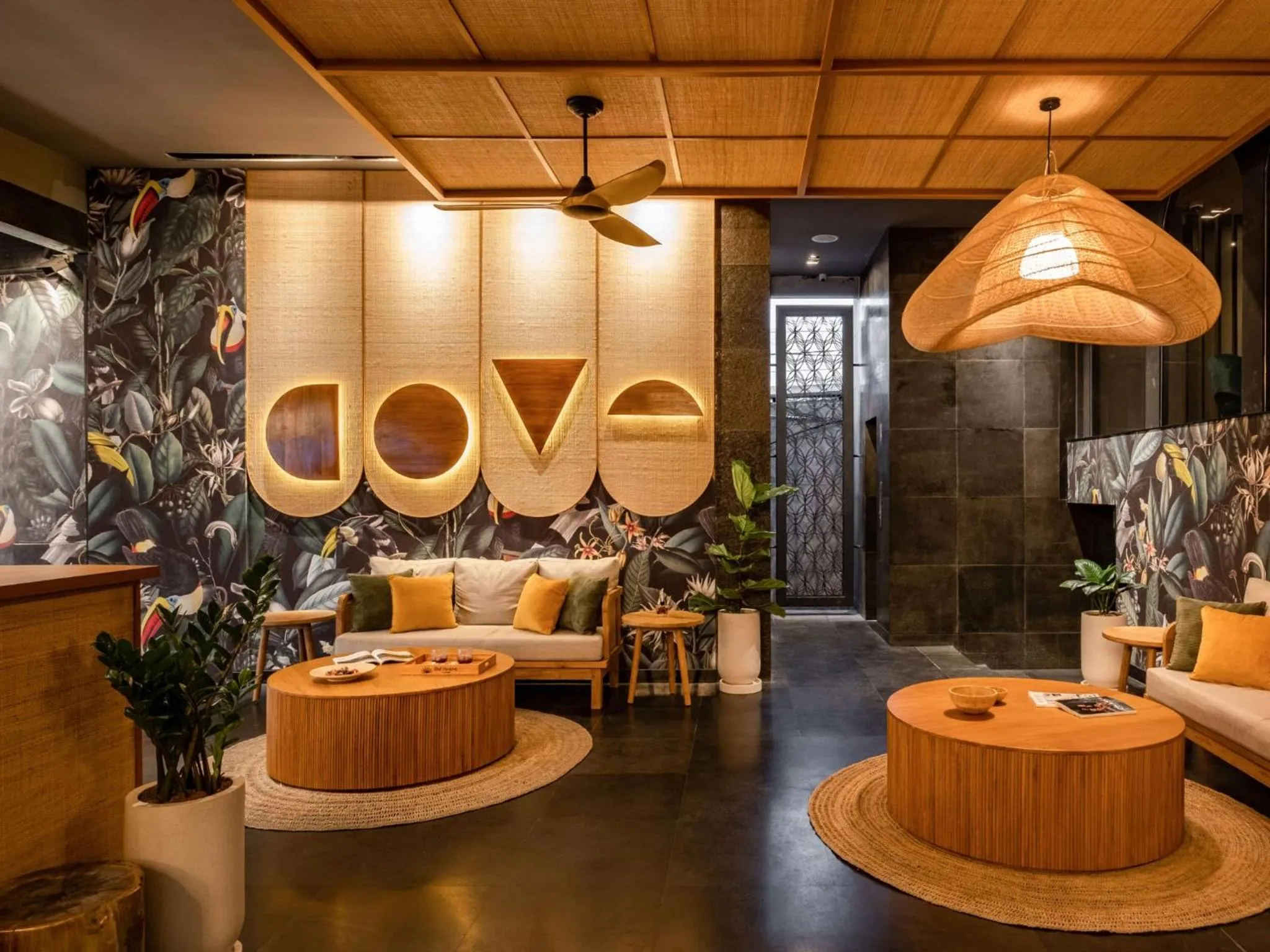 Lobby or reception in The Isvara by Cove