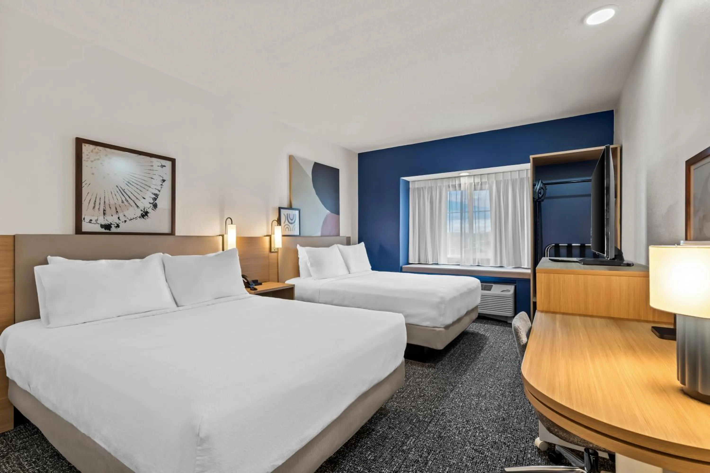 Bed in Spark by Hilton Wilkes Barre