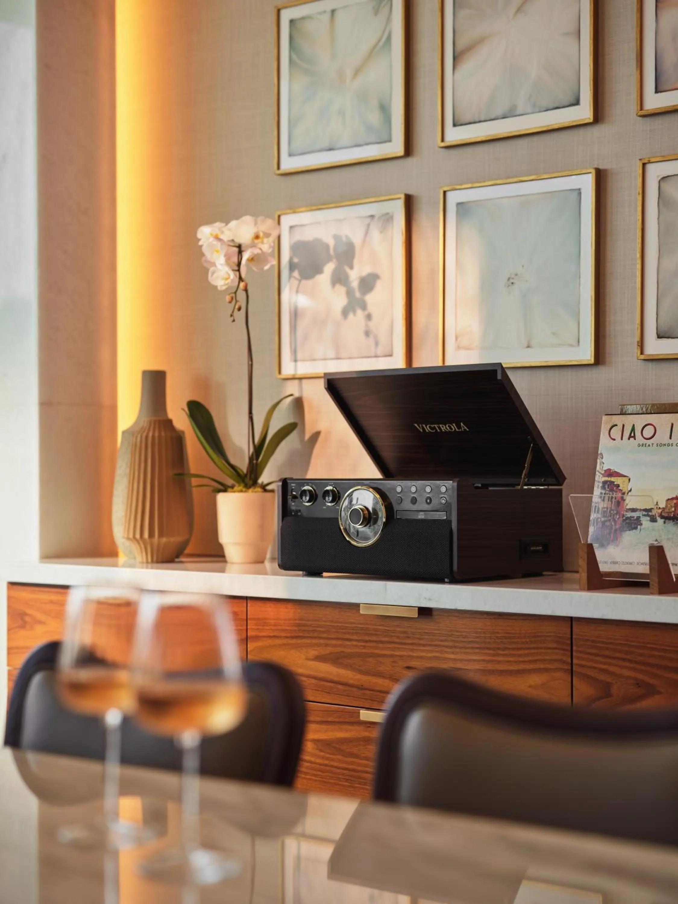 Living room in The Lana - Dorchester Collection