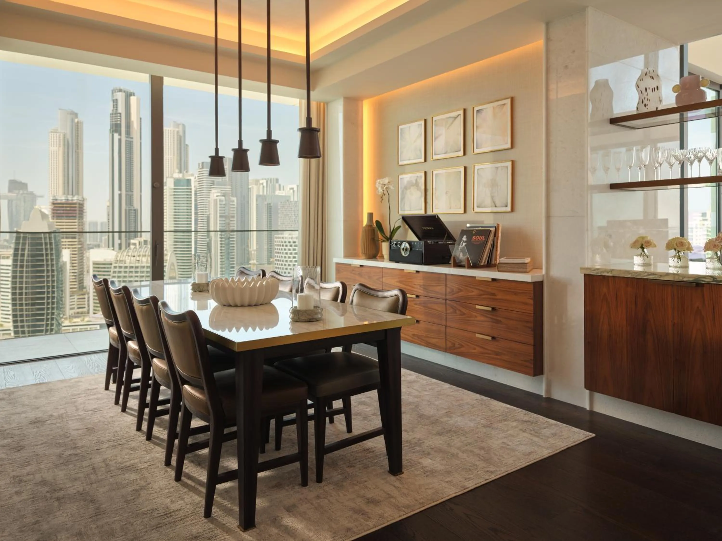 Dining area in The Lana - Dorchester Collection