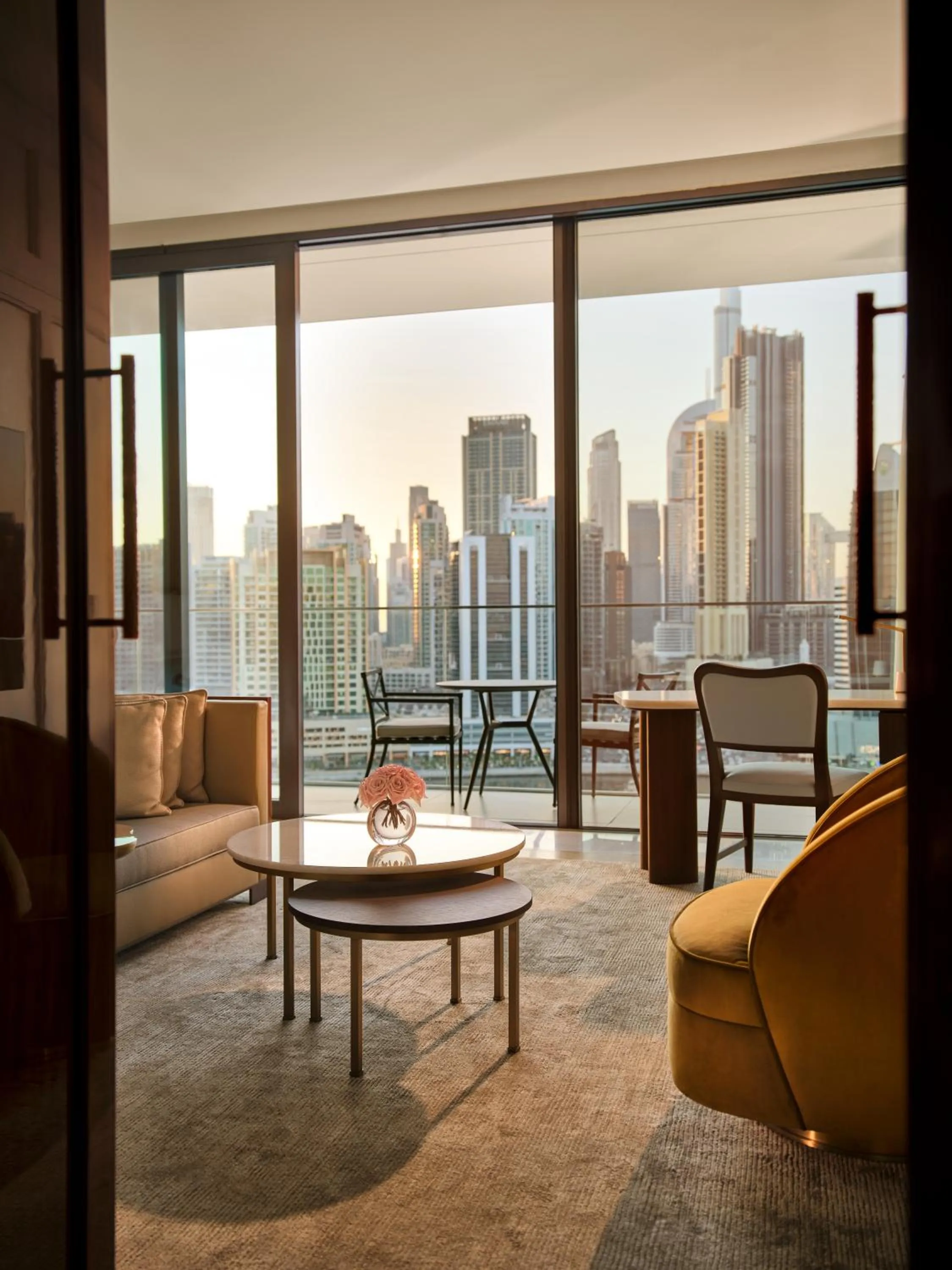 Bedroom in The Lana - Dorchester Collection