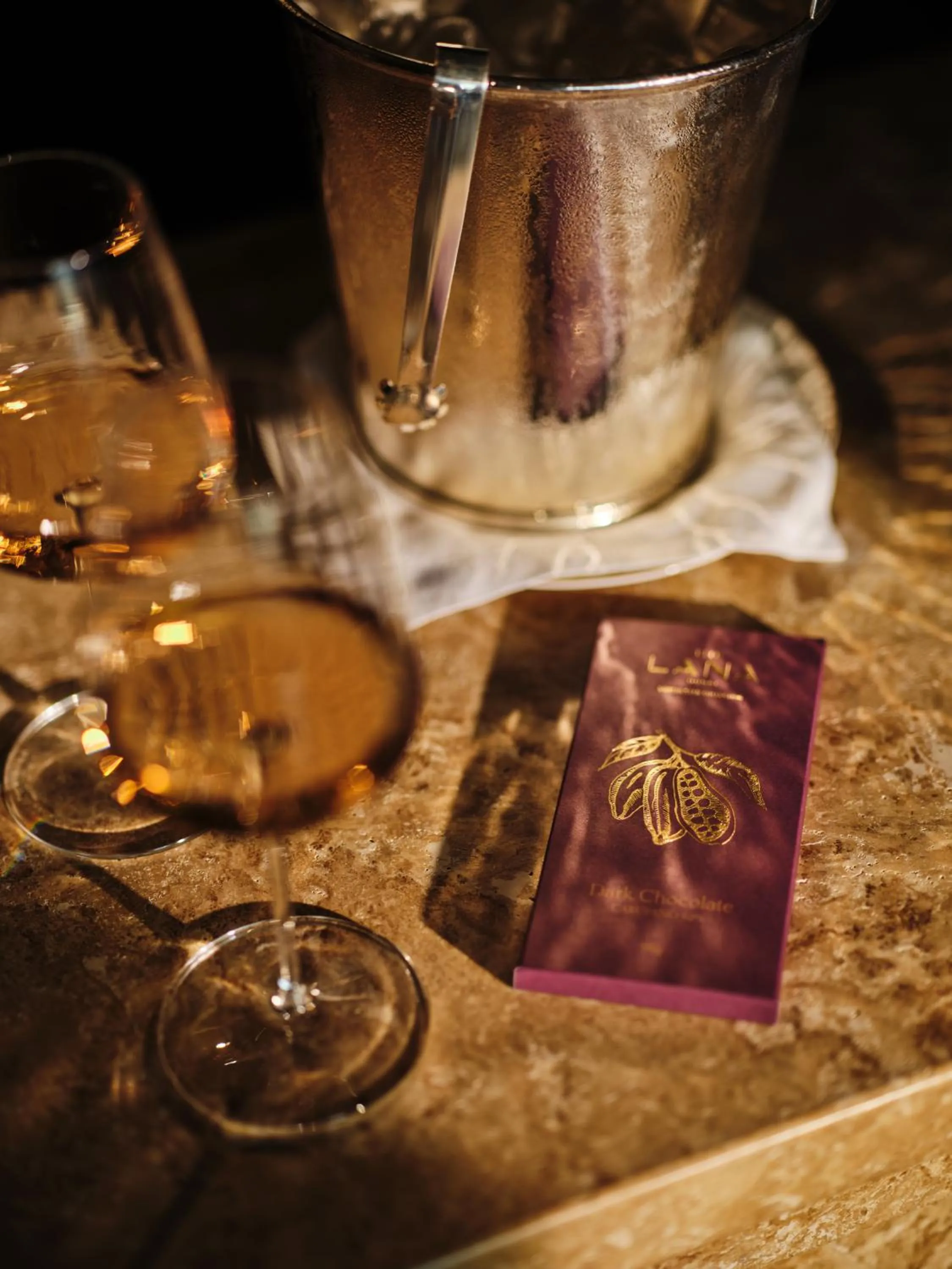 oven in The Lana - Dorchester Collection