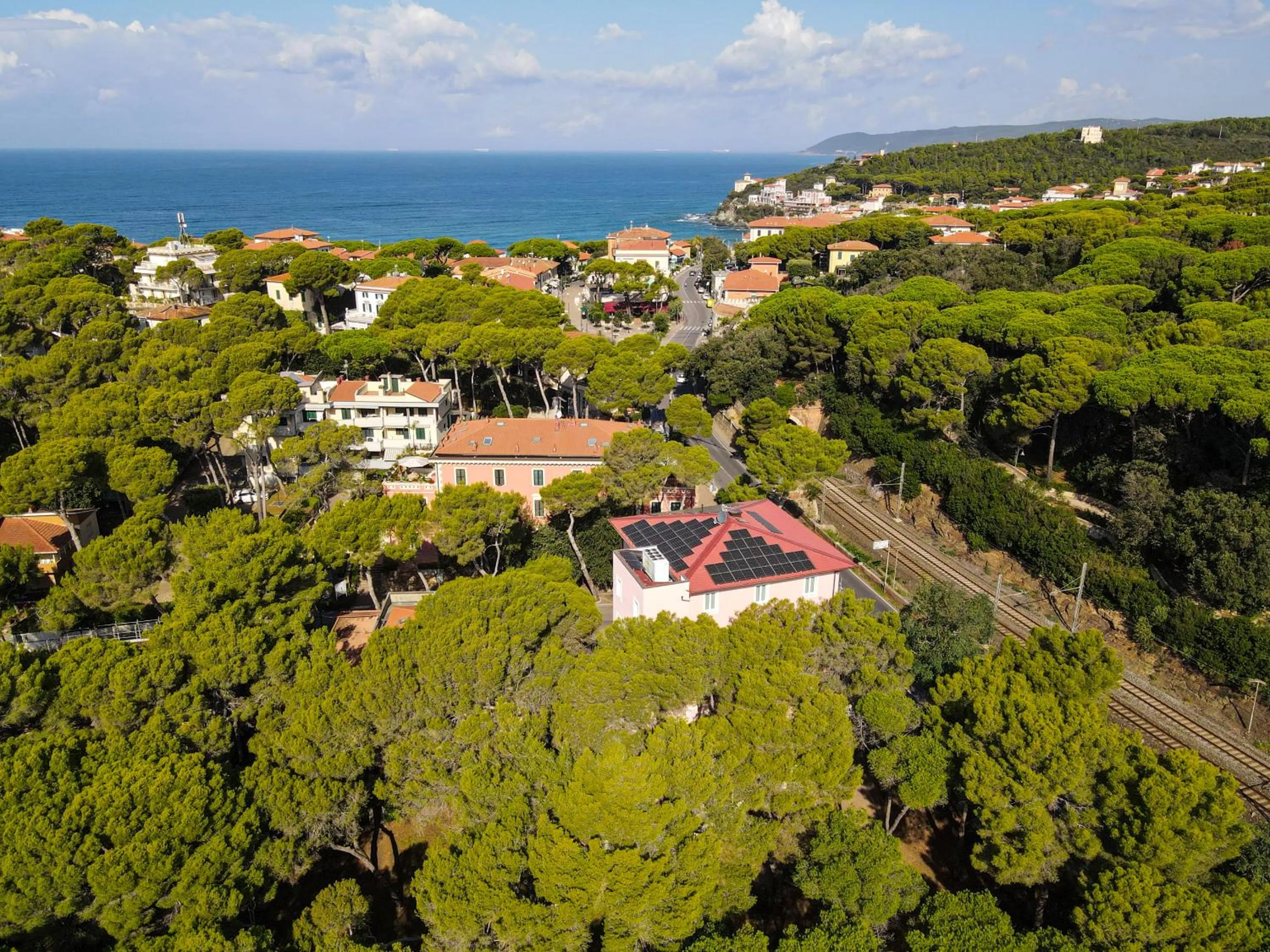 Bird's eye view in Hotiday Castiglioncello Suite