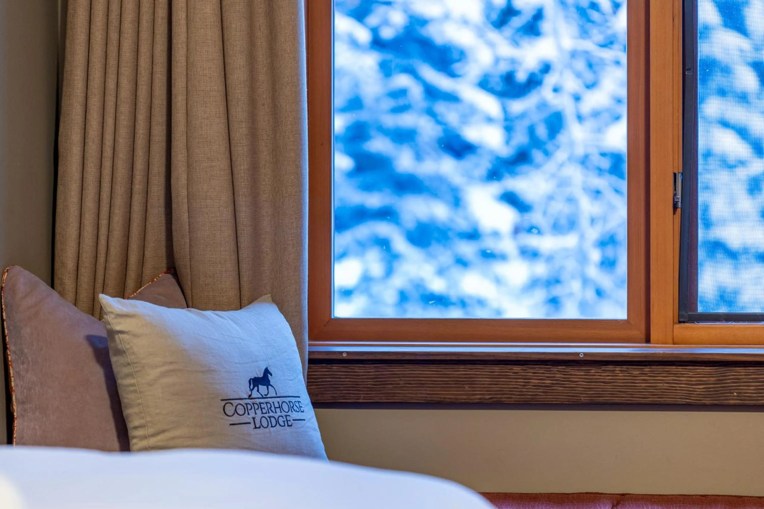 Winter, Bed in Copper Horse Lodge