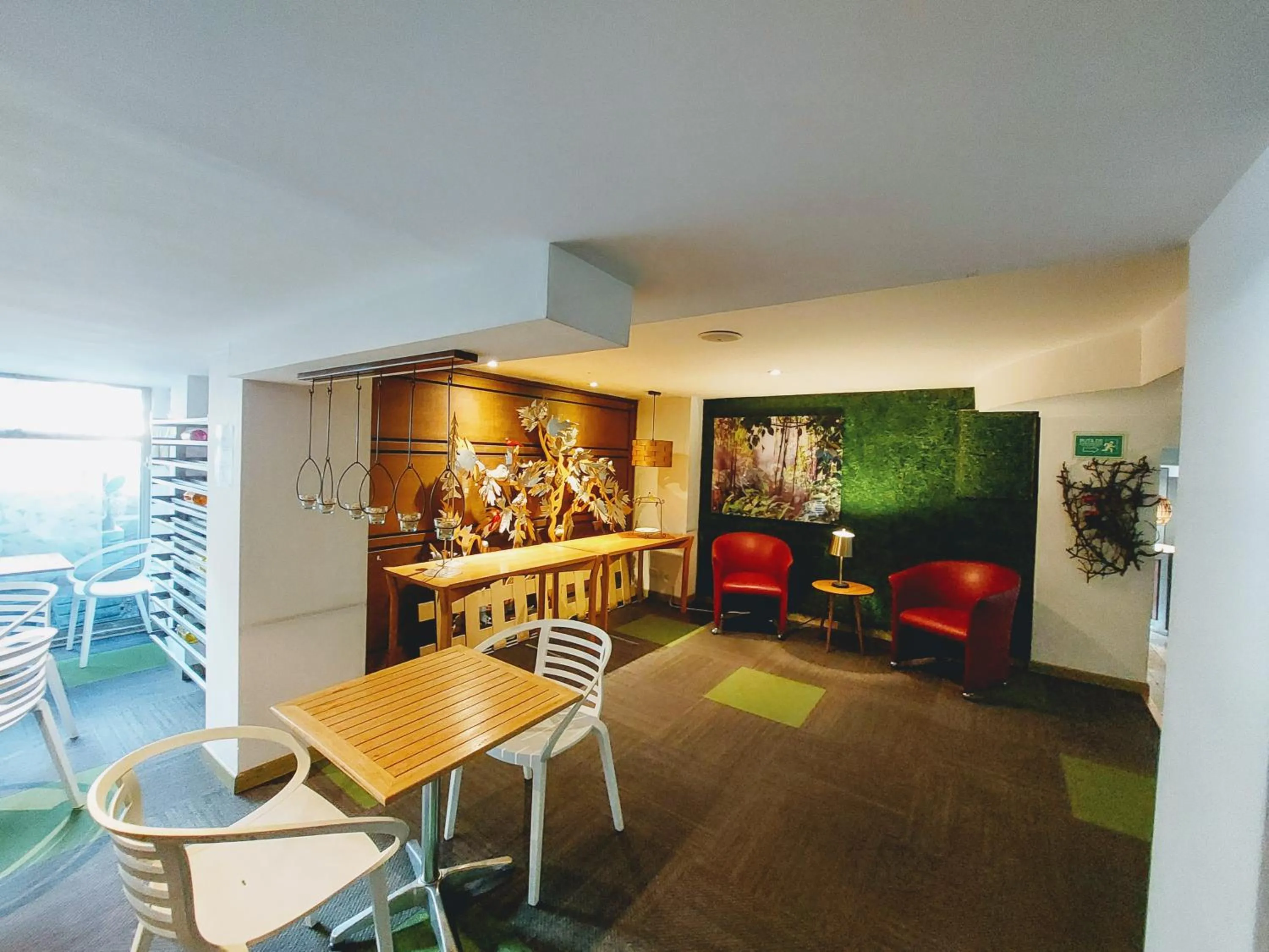 Property building in Hotel Viaggio Teleport City Suites