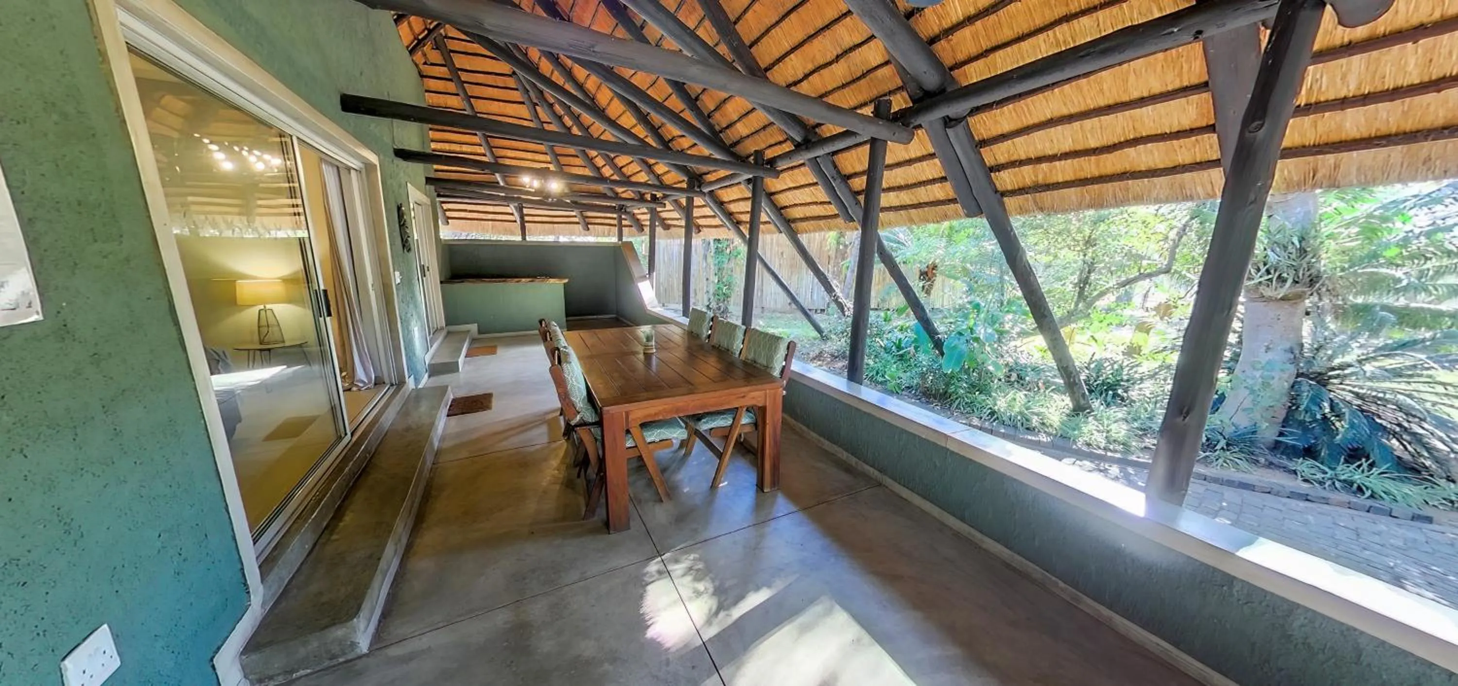 Balcony/Terrace in Kingfisher Creek Safari Cottages