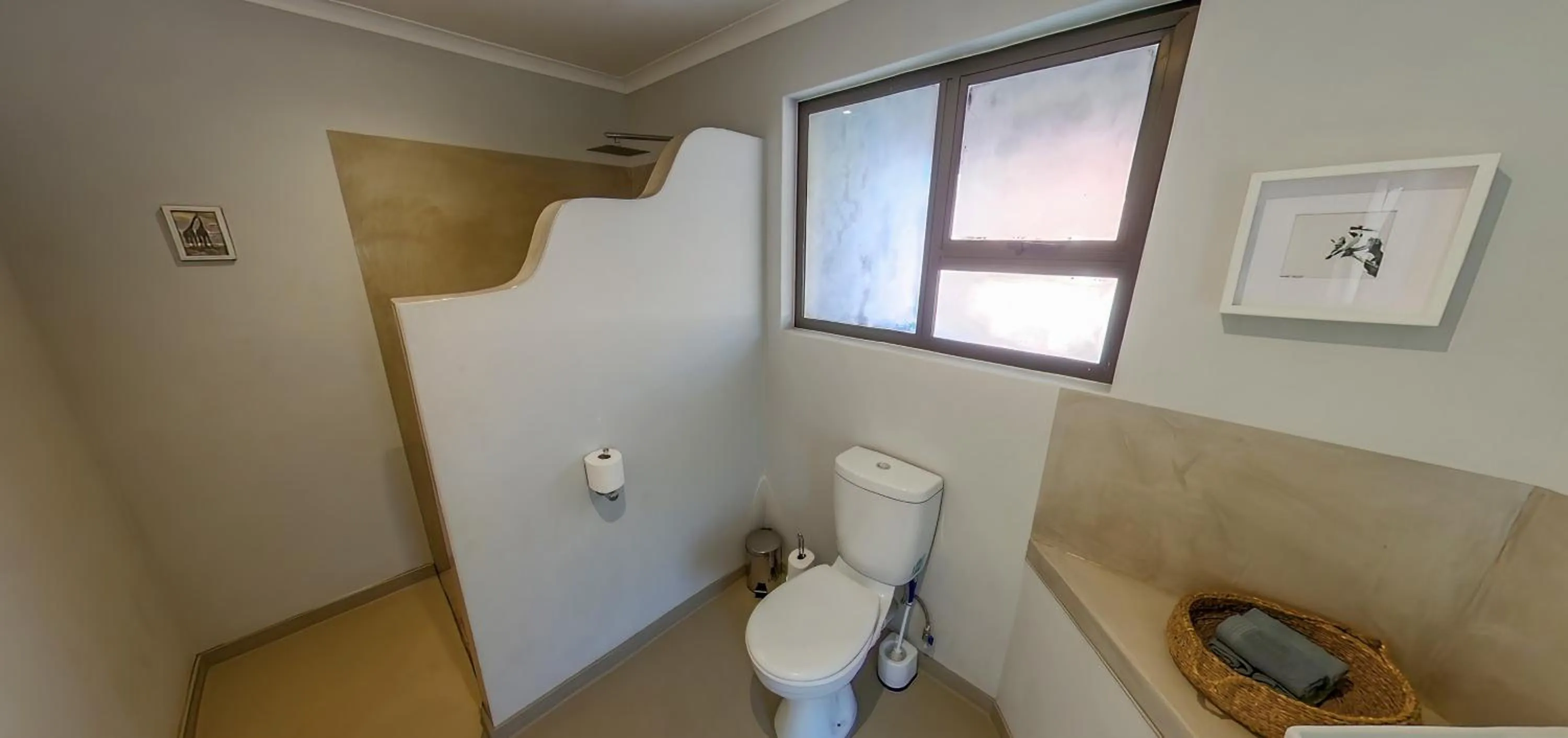 Bathroom in Kingfisher Creek Safari Cottages