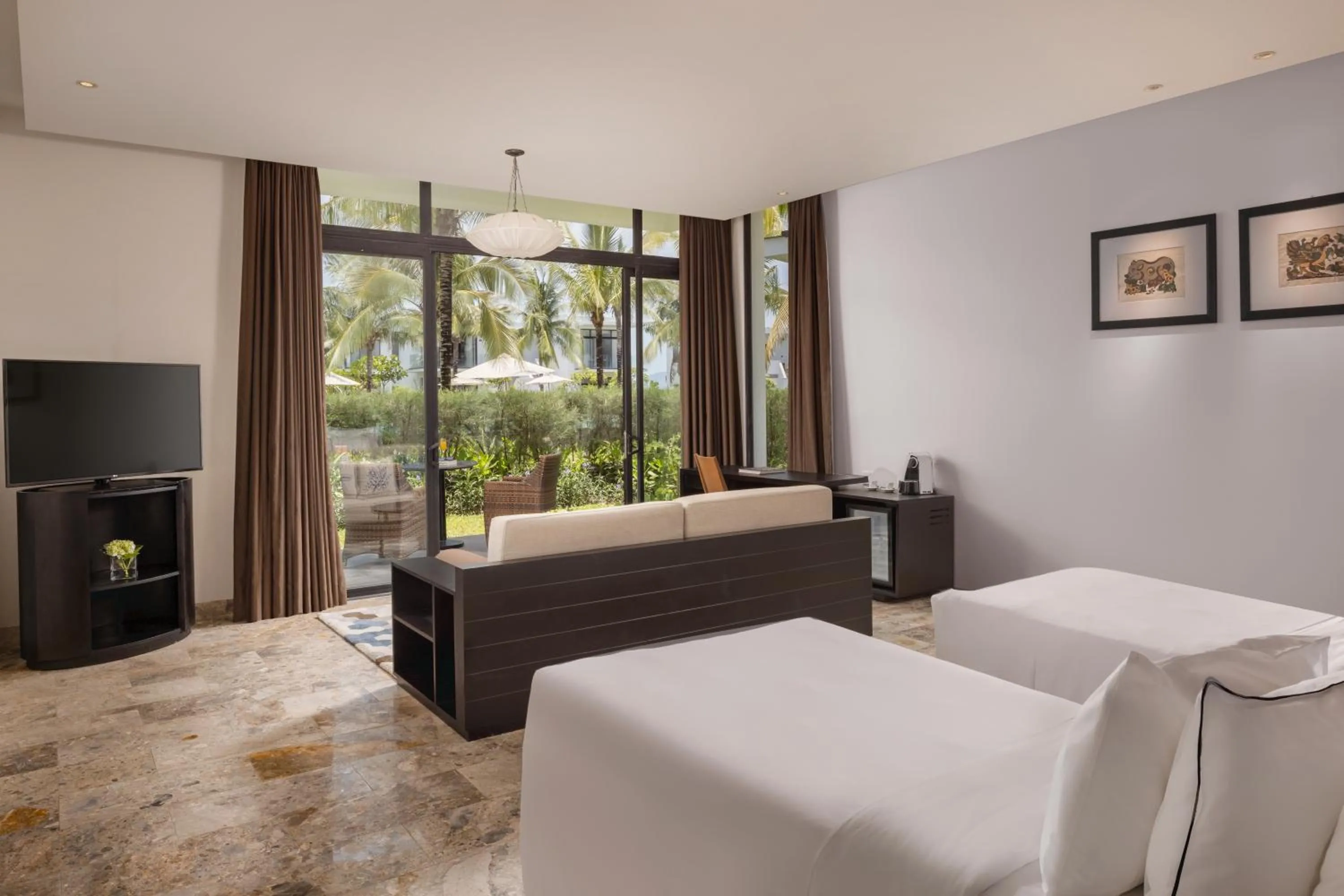 Bedroom, Bed in Melia Danang Beach Resort