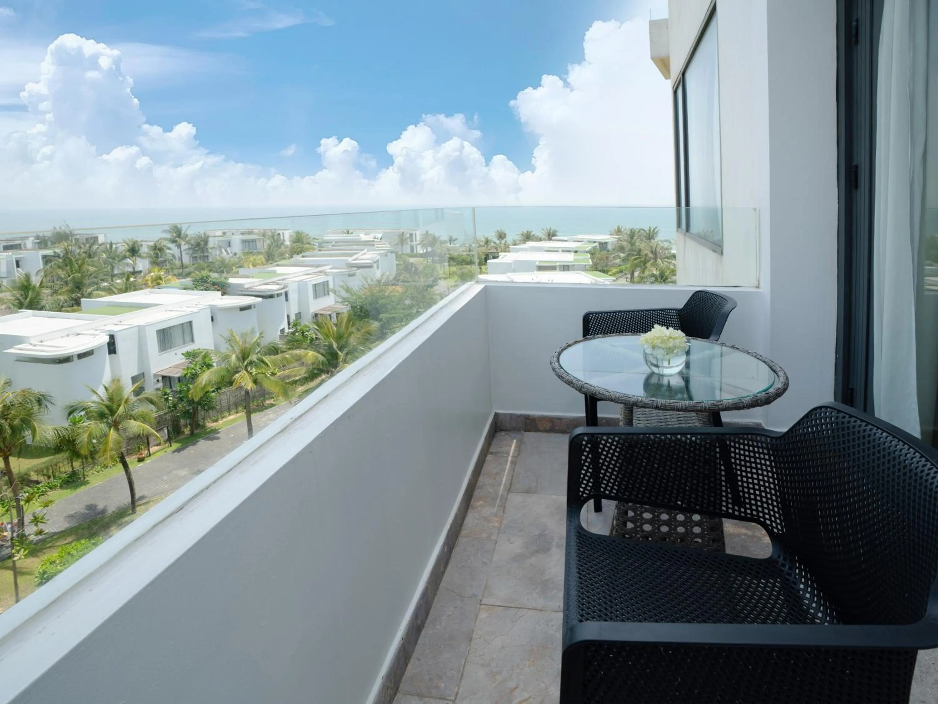 Day in Melia Danang Beach Resort