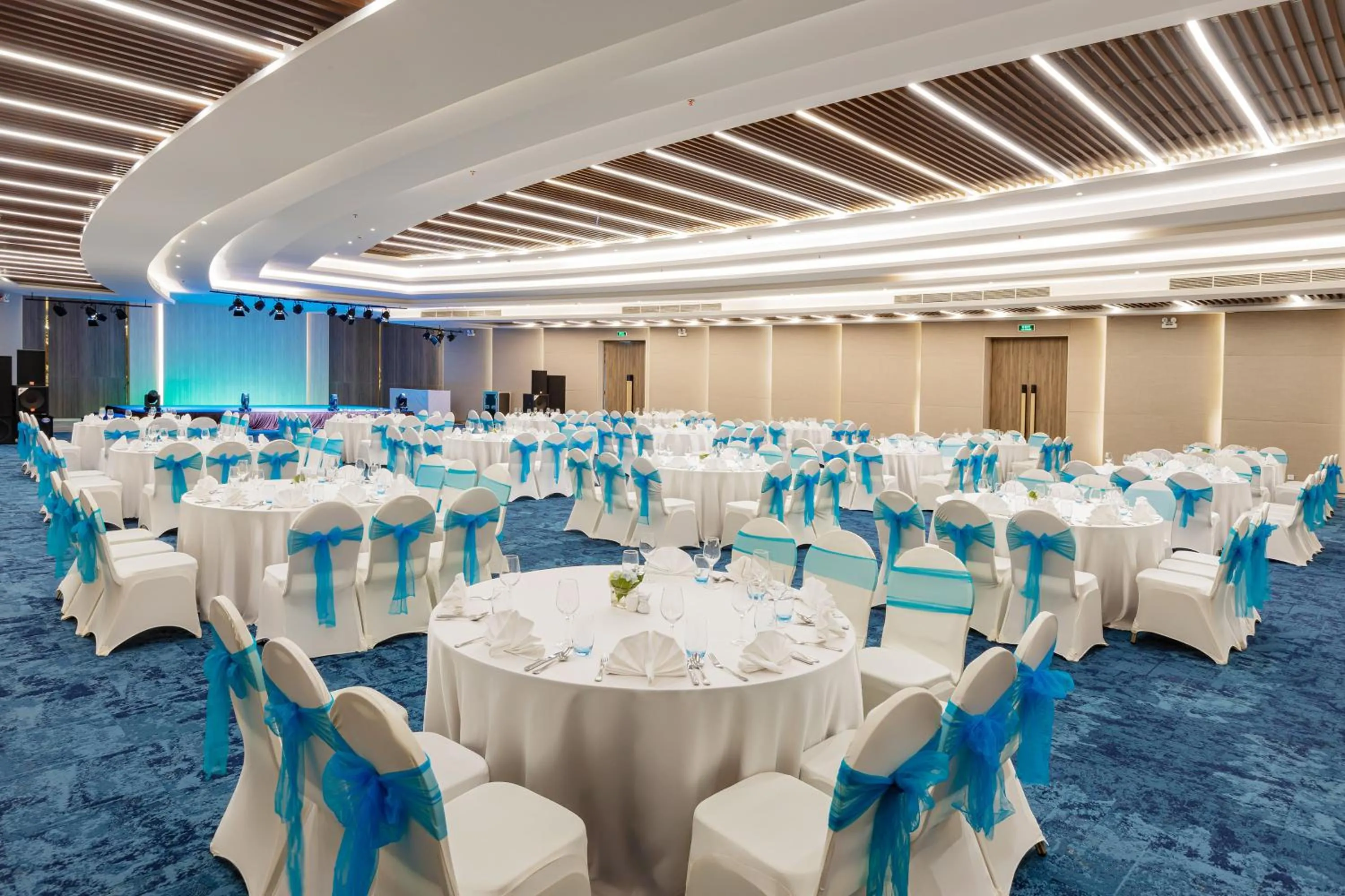 Business facilities in Melia Danang Beach Resort