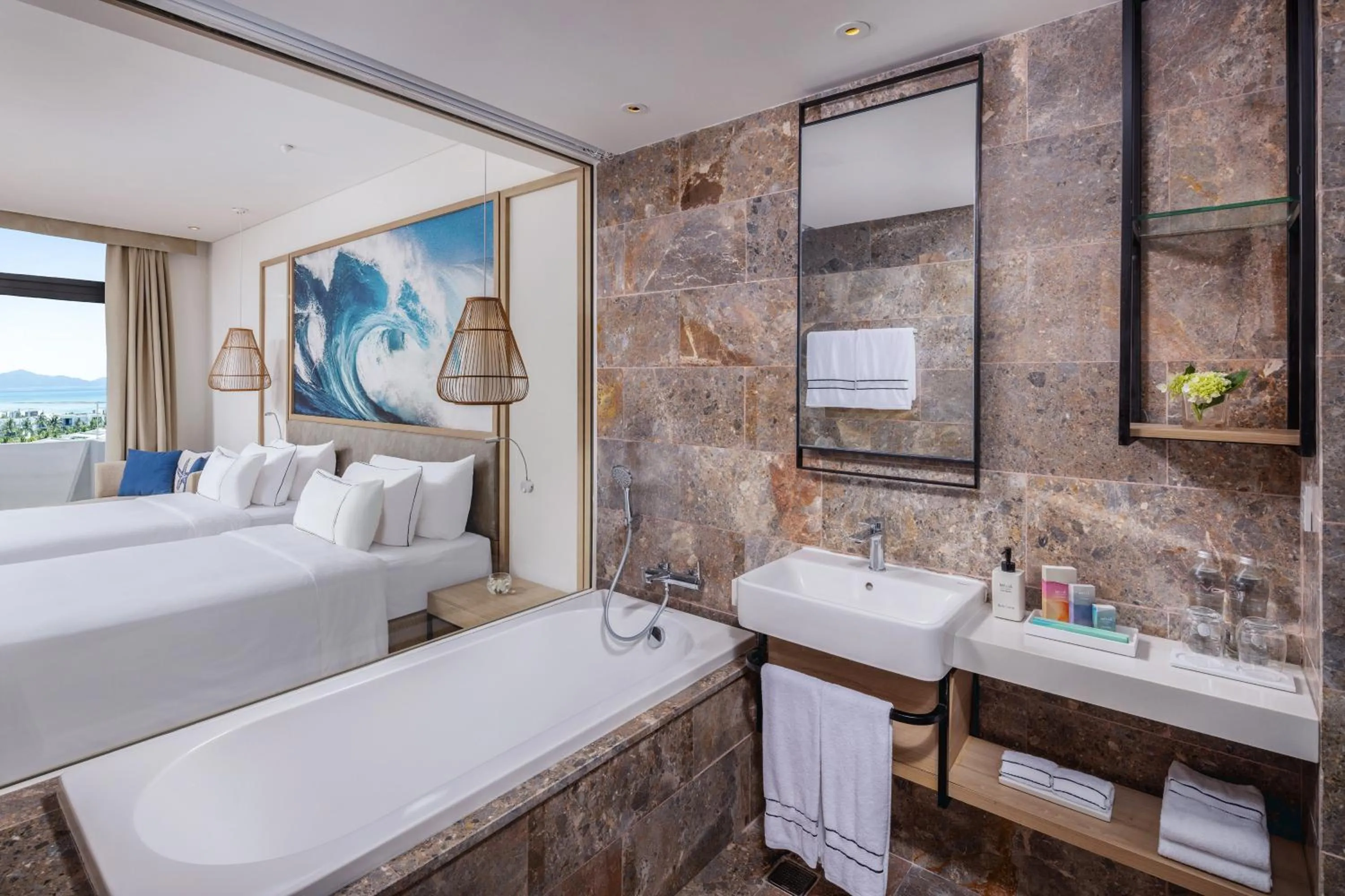 Bed in Melia Danang Beach Resort