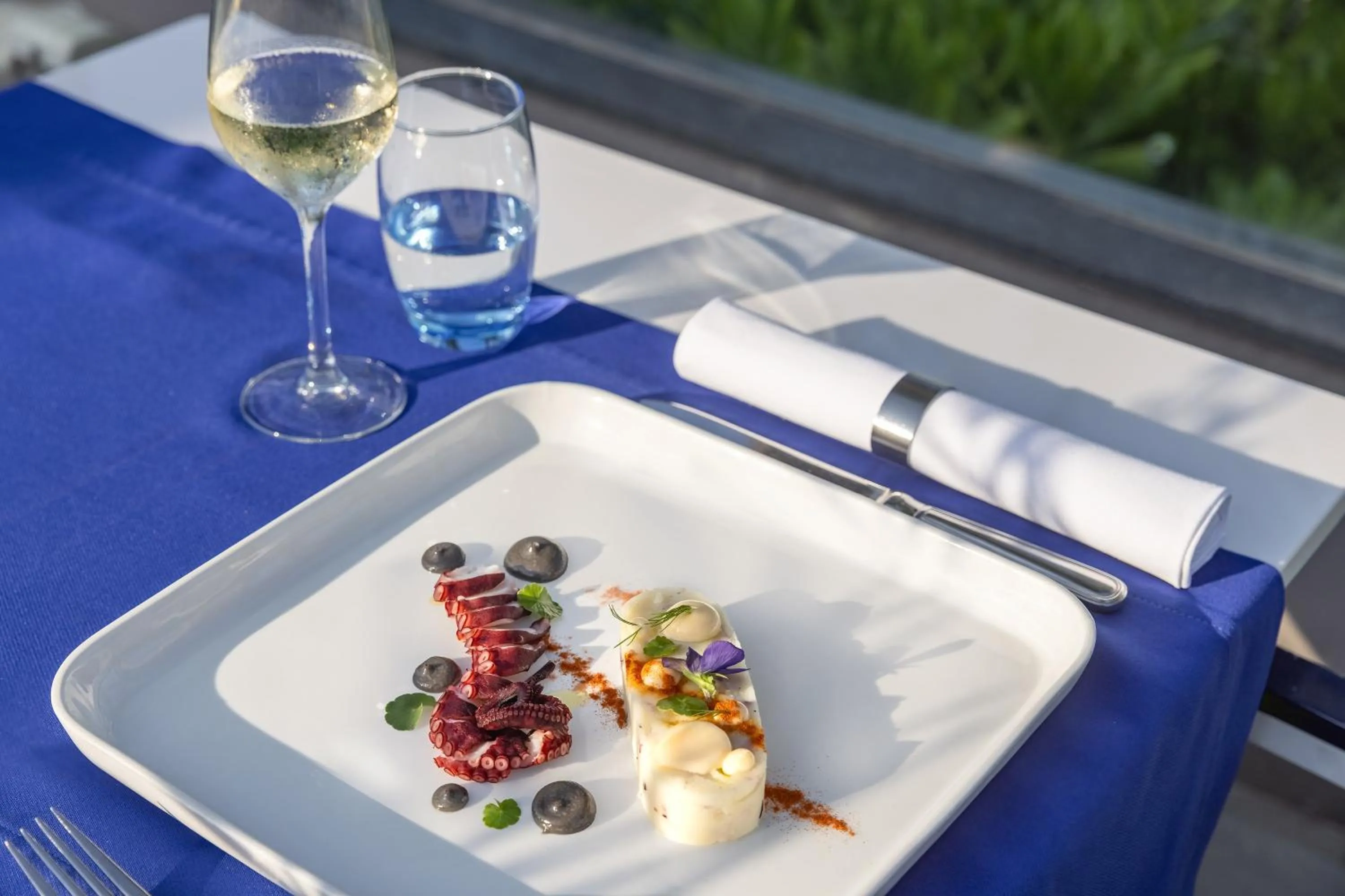 Food in Melia Danang Beach Resort