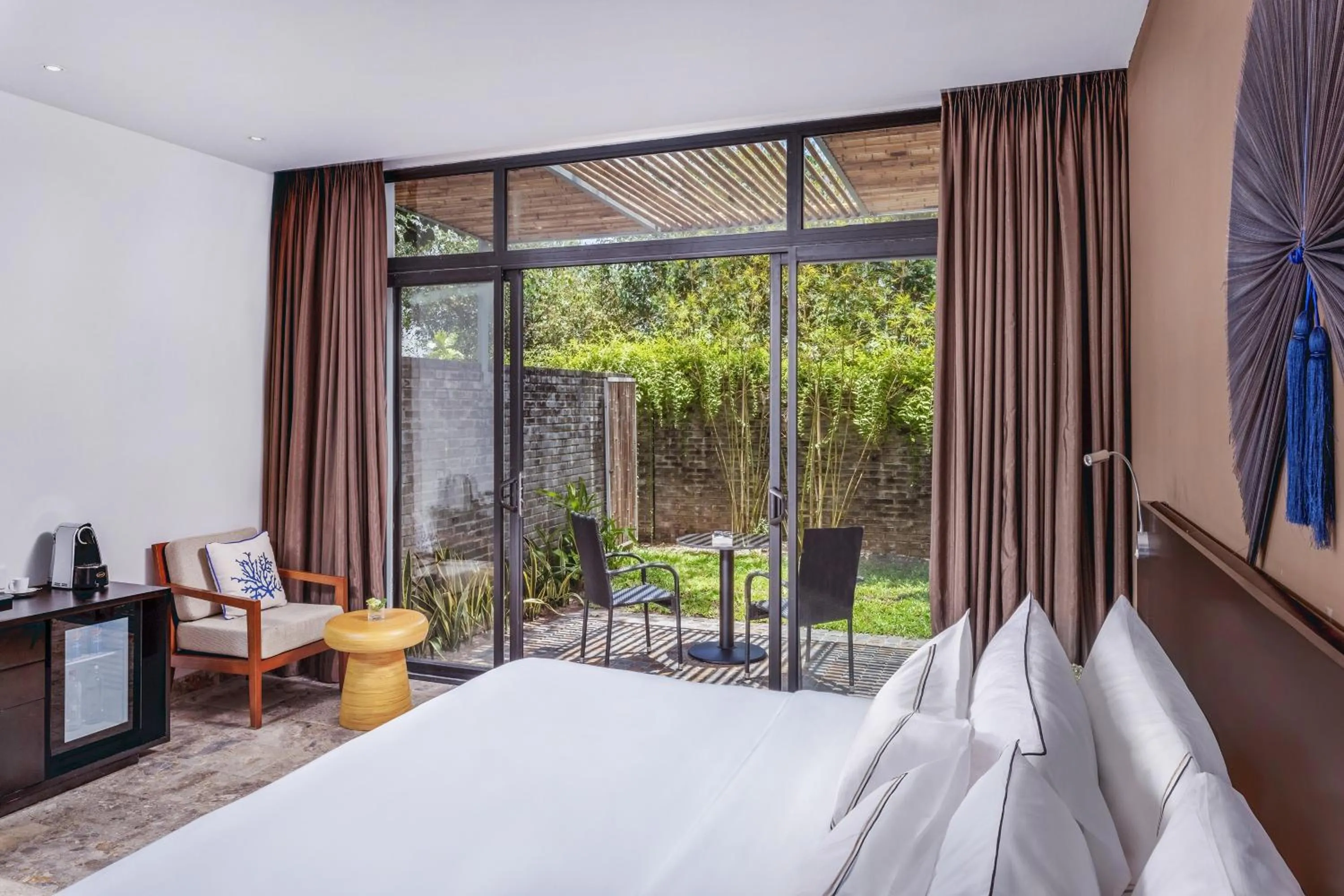 Garden, Bed in Melia Danang Beach Resort