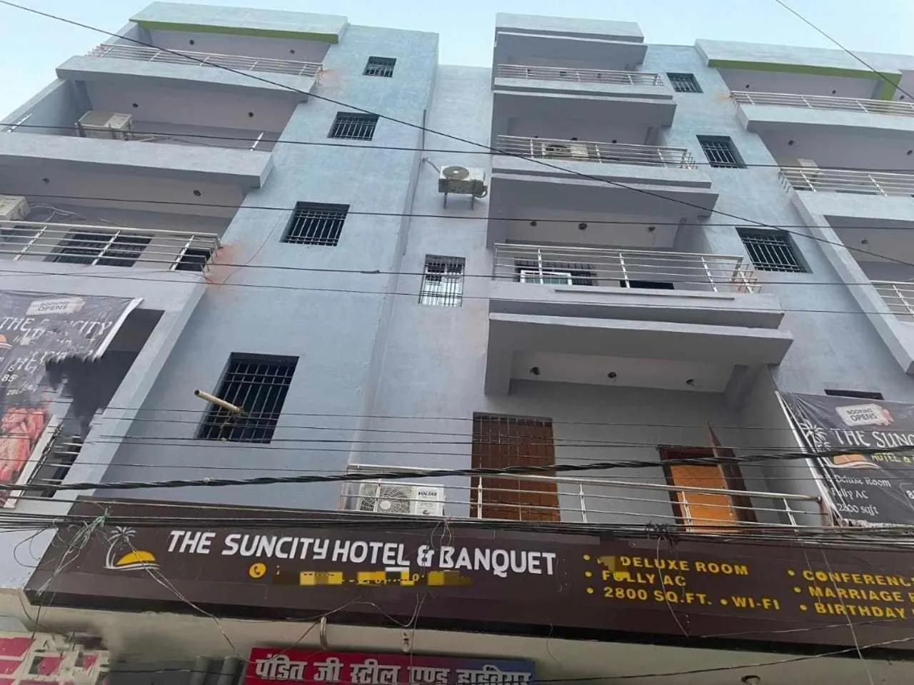 Facade/entrance in Hotel O The Suncity