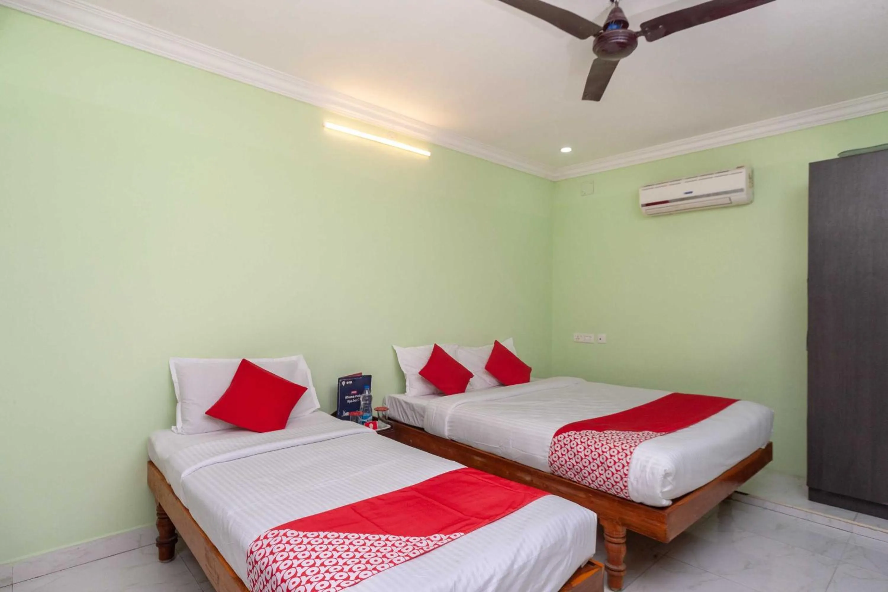 Bedroom, Bed in Hotel O Seabreeze Residency