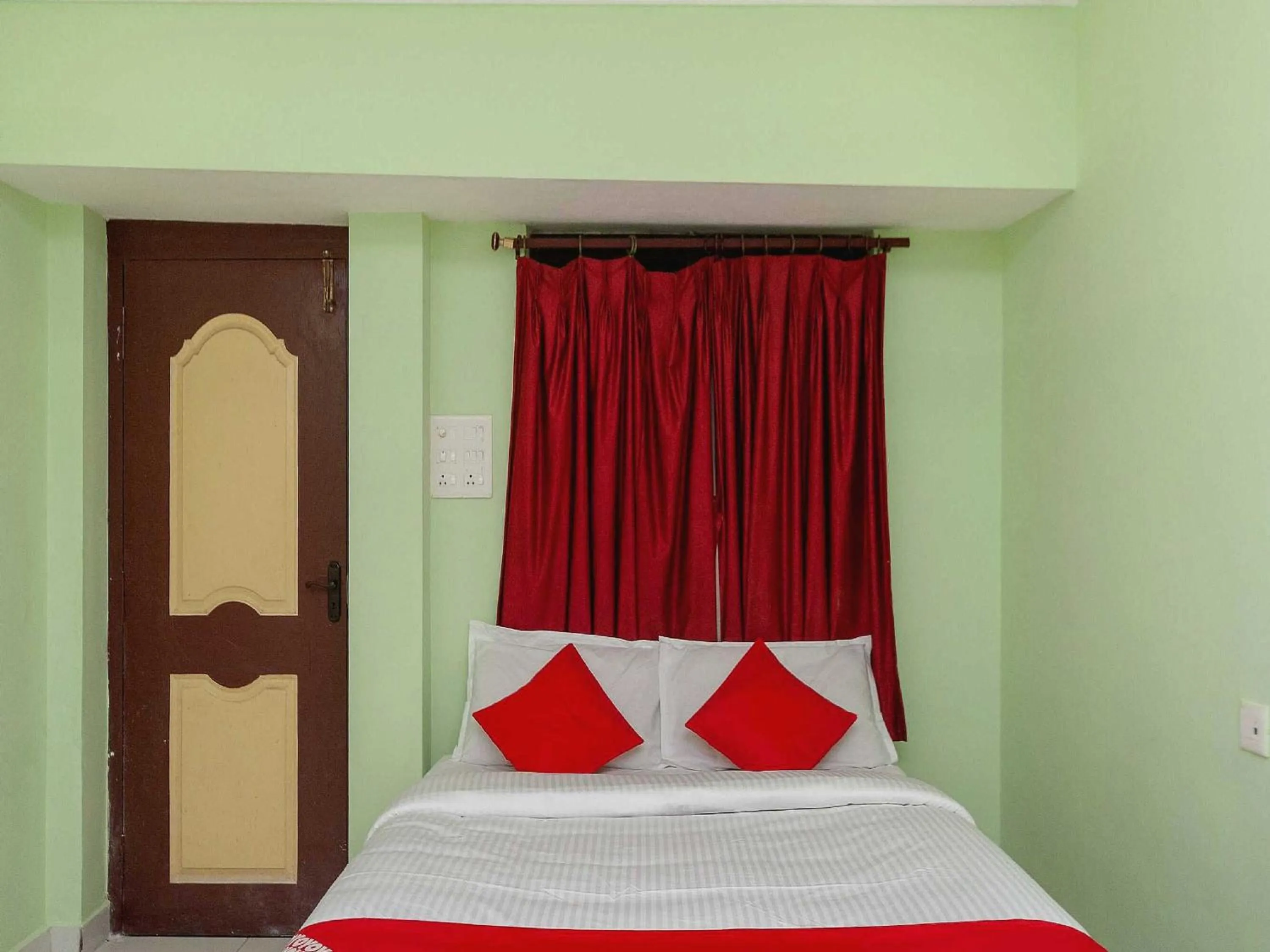Bedroom, Bed in Hotel O Seabreeze Residency
