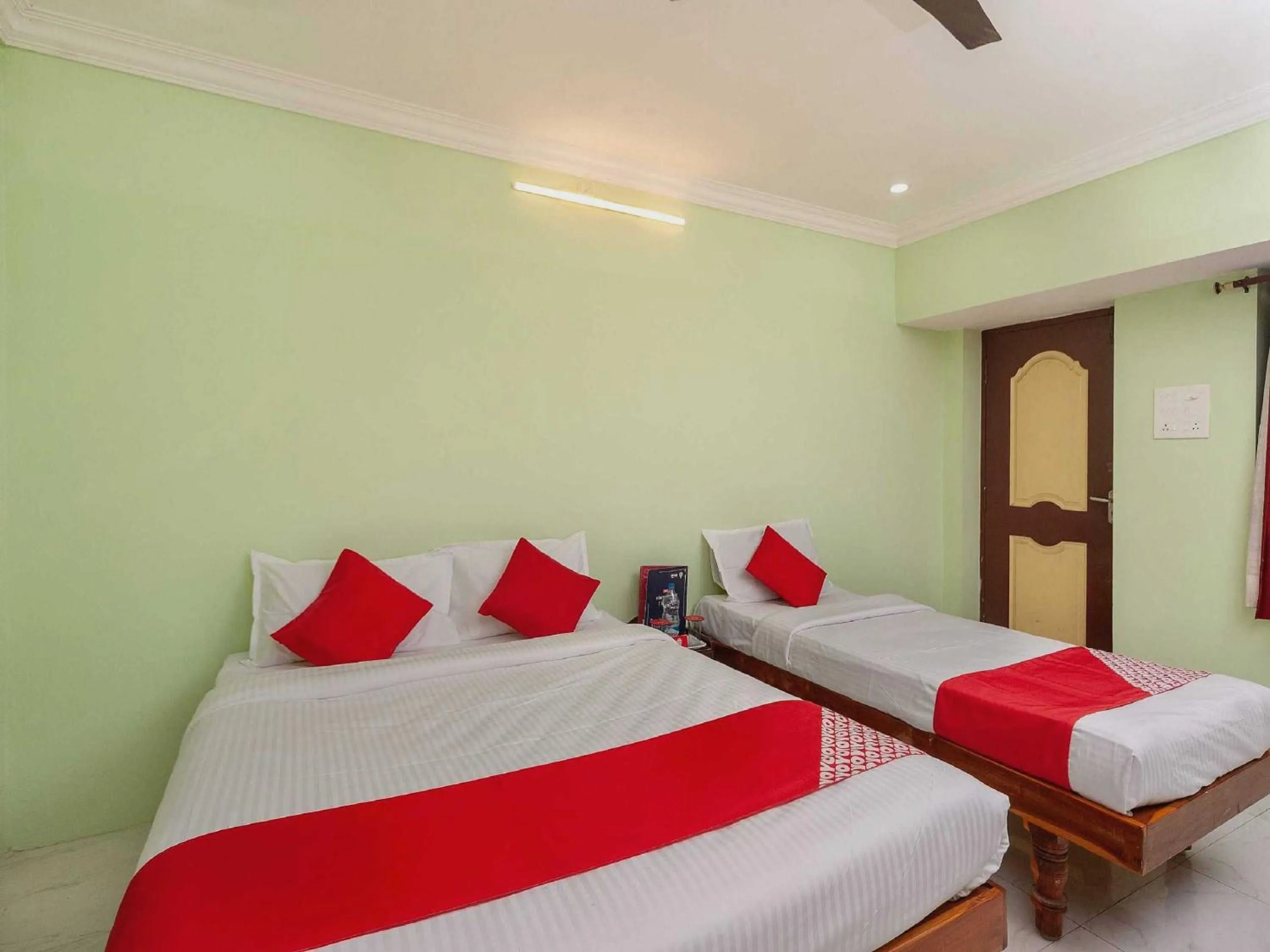 Bedroom, Bed in Hotel O Seabreeze Residency