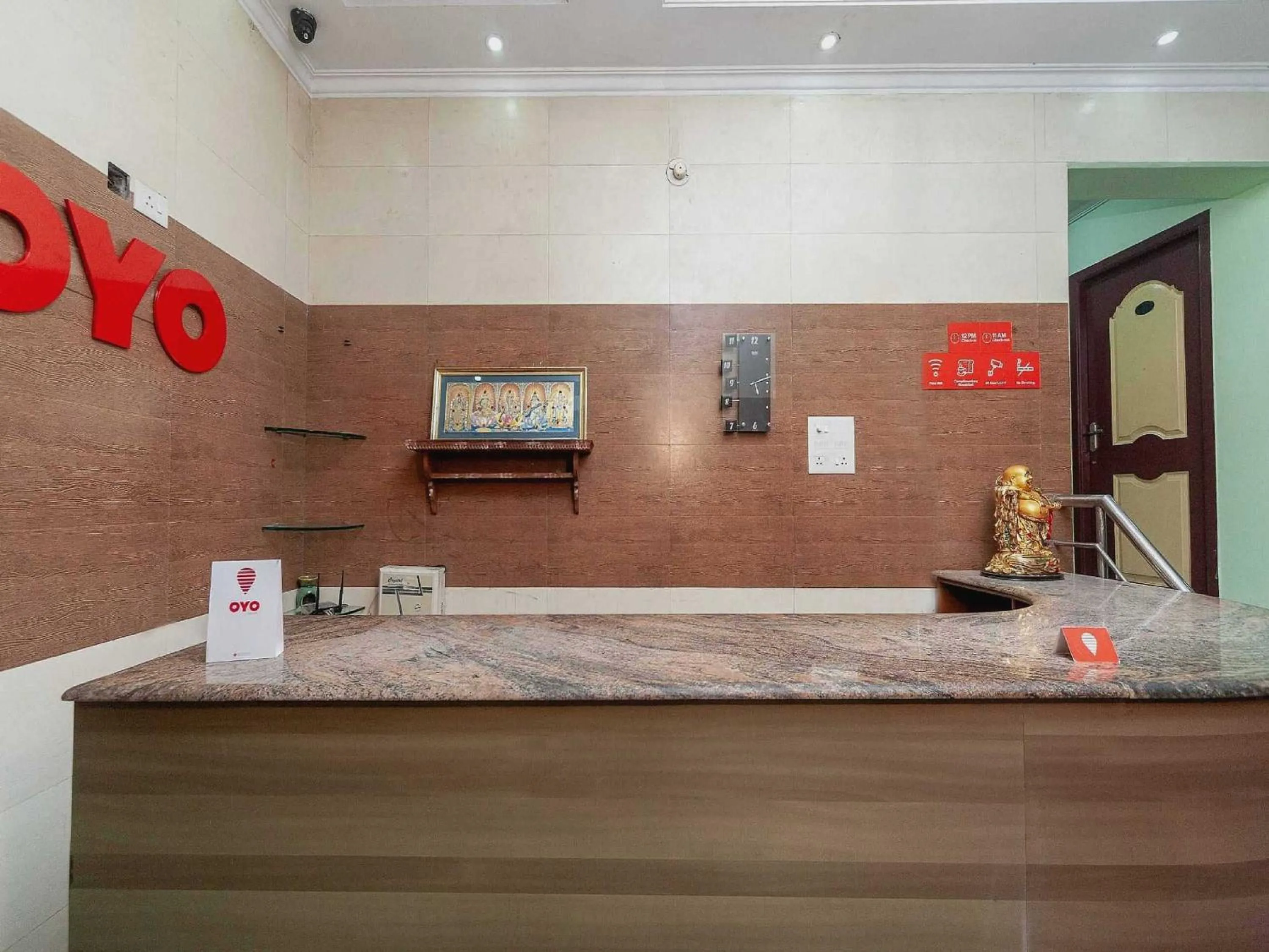 Lobby or reception in Hotel O Seabreeze Residency