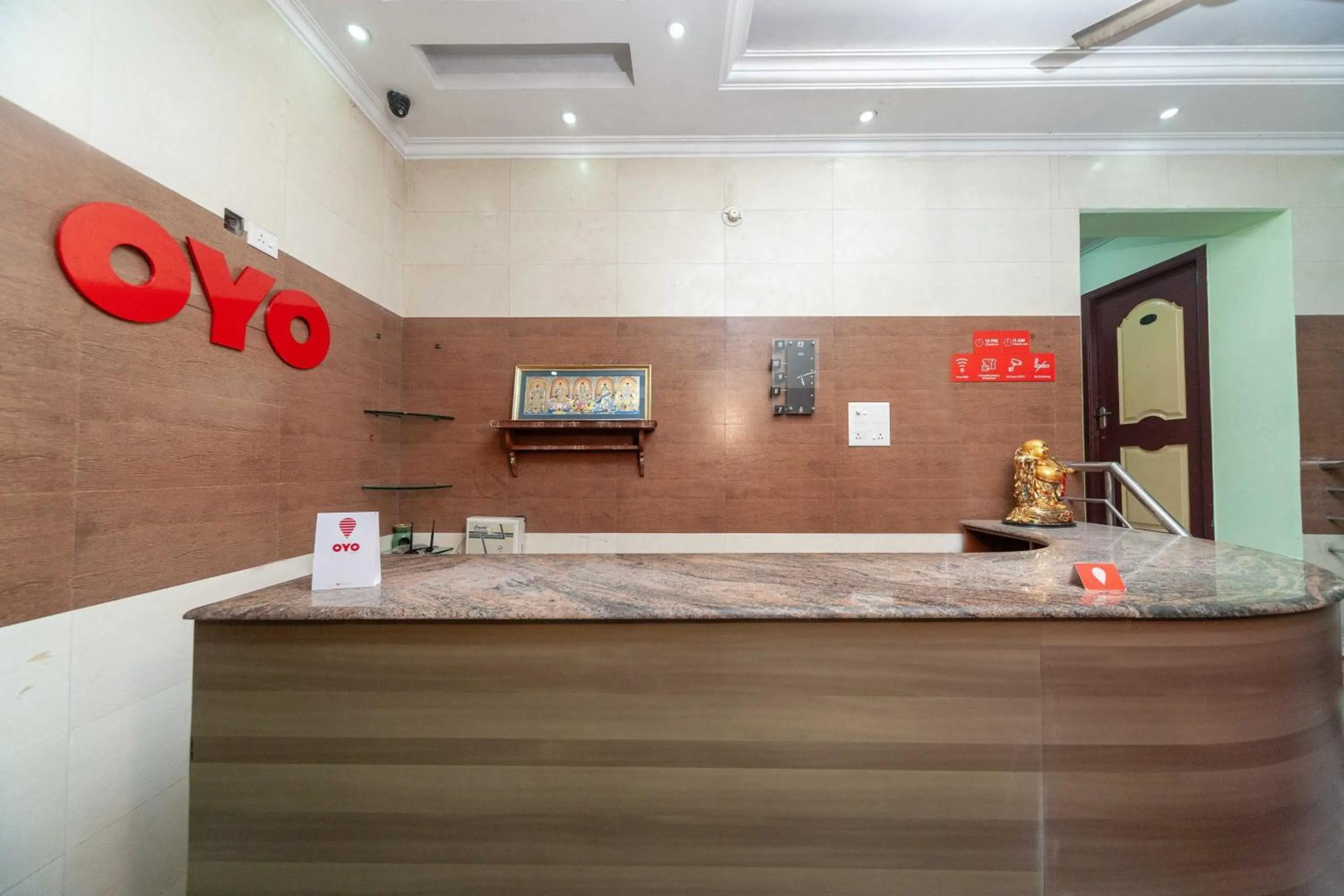 Lobby or reception in Hotel O Seabreeze Residency