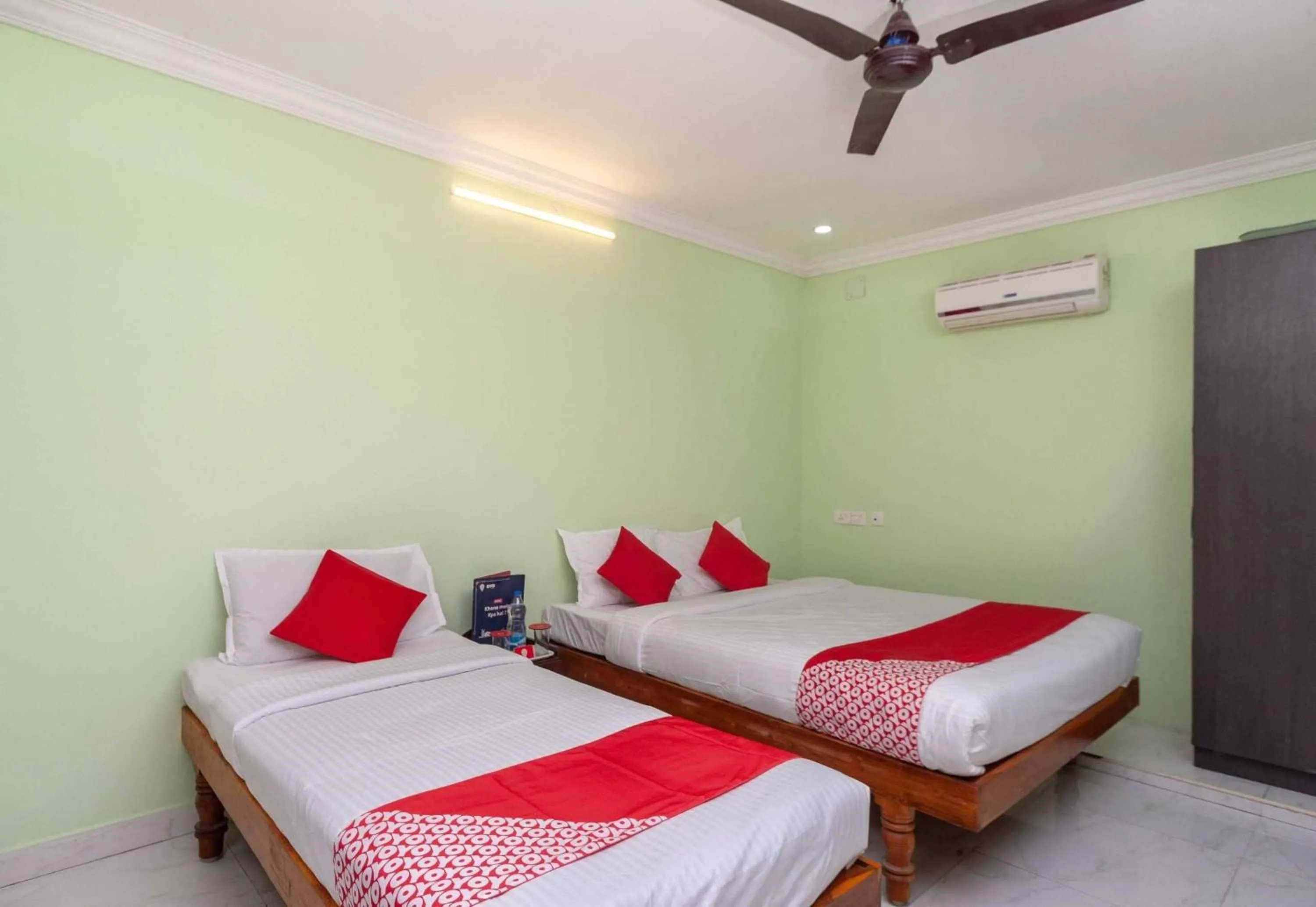 Bedroom, Bed in Hotel O Seabreeze Residency