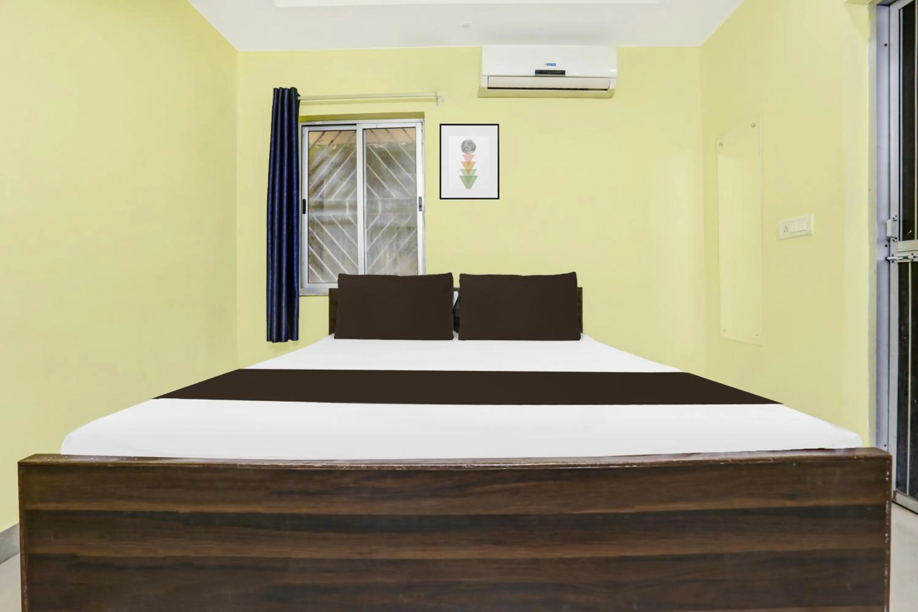 Bedroom, Bed in Hotel O Grand Occasion