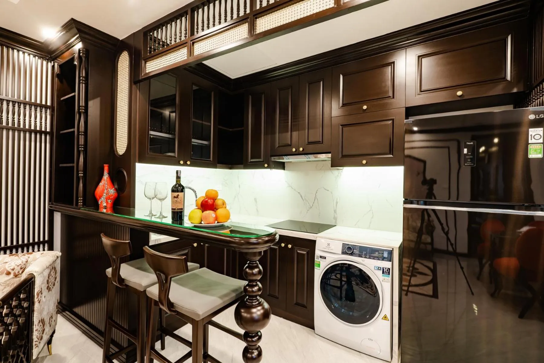 Kitchen or kitchenette in Wild Lotus Hotel Apartment 2