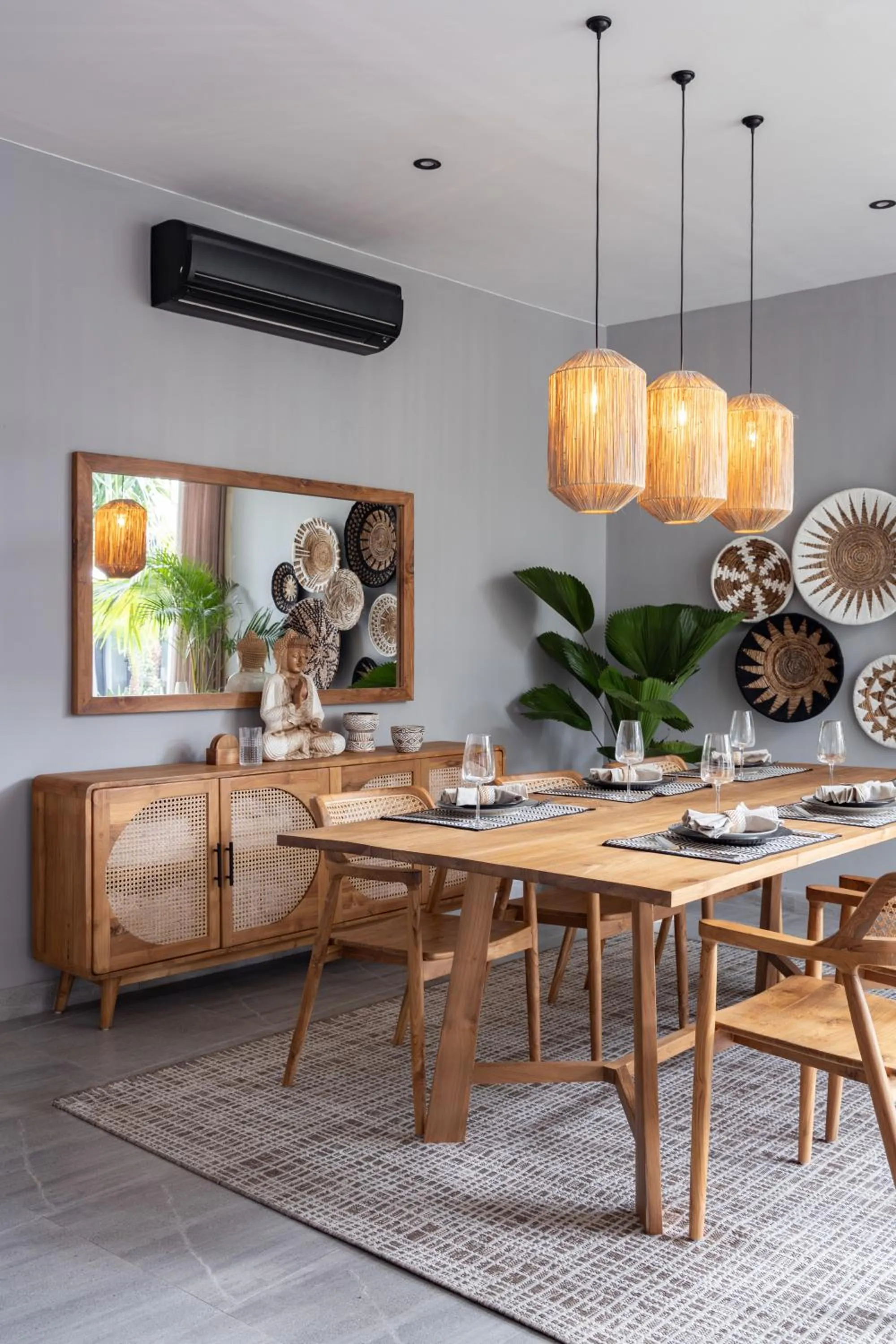 Seating area in Ananda Villa by Betterplace