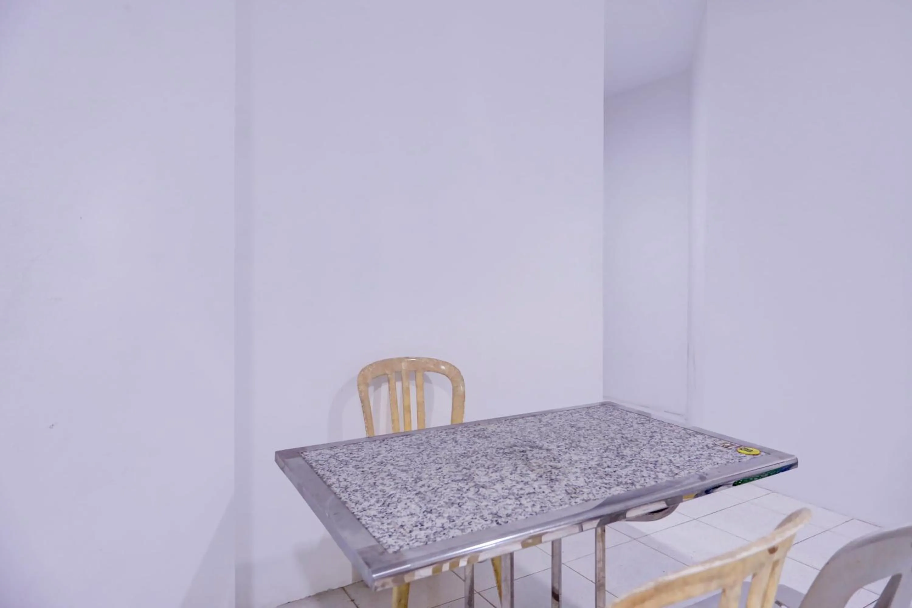 Lobby or reception in Hotel O Happy 777