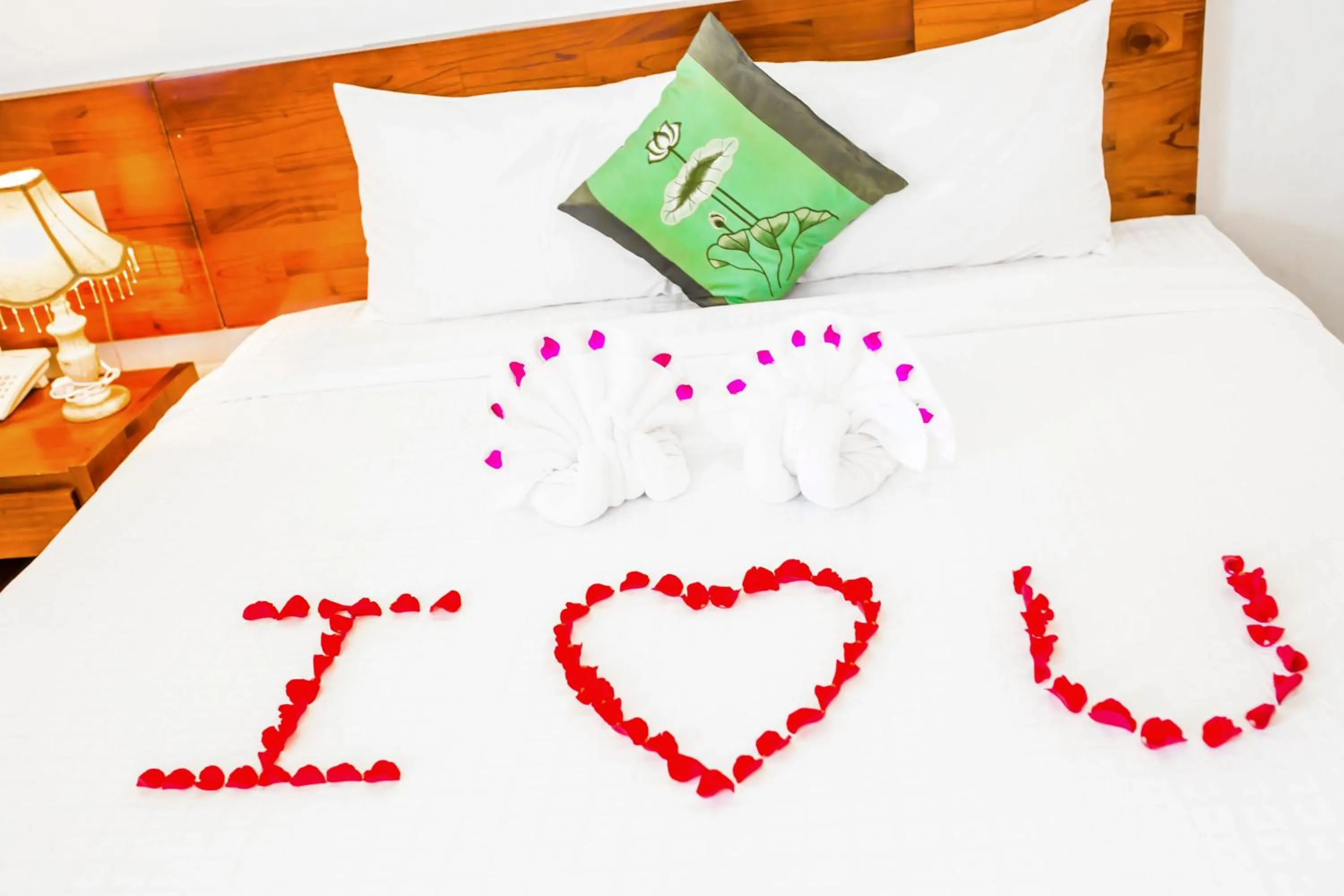 Bedroom, Bed in Kiên Cường 2 Hotel