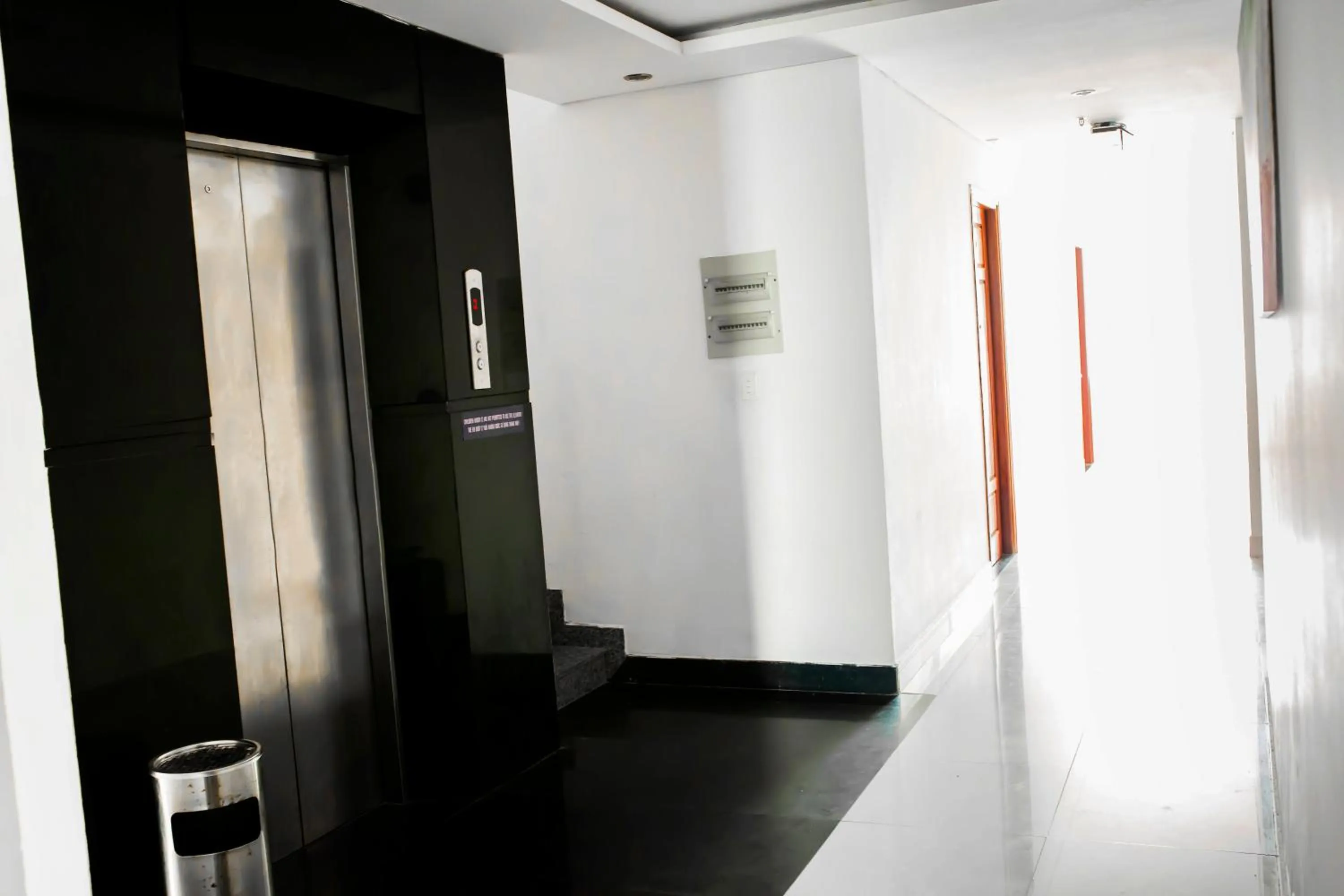 Decorative detail in Kiên Cường 2 Hotel