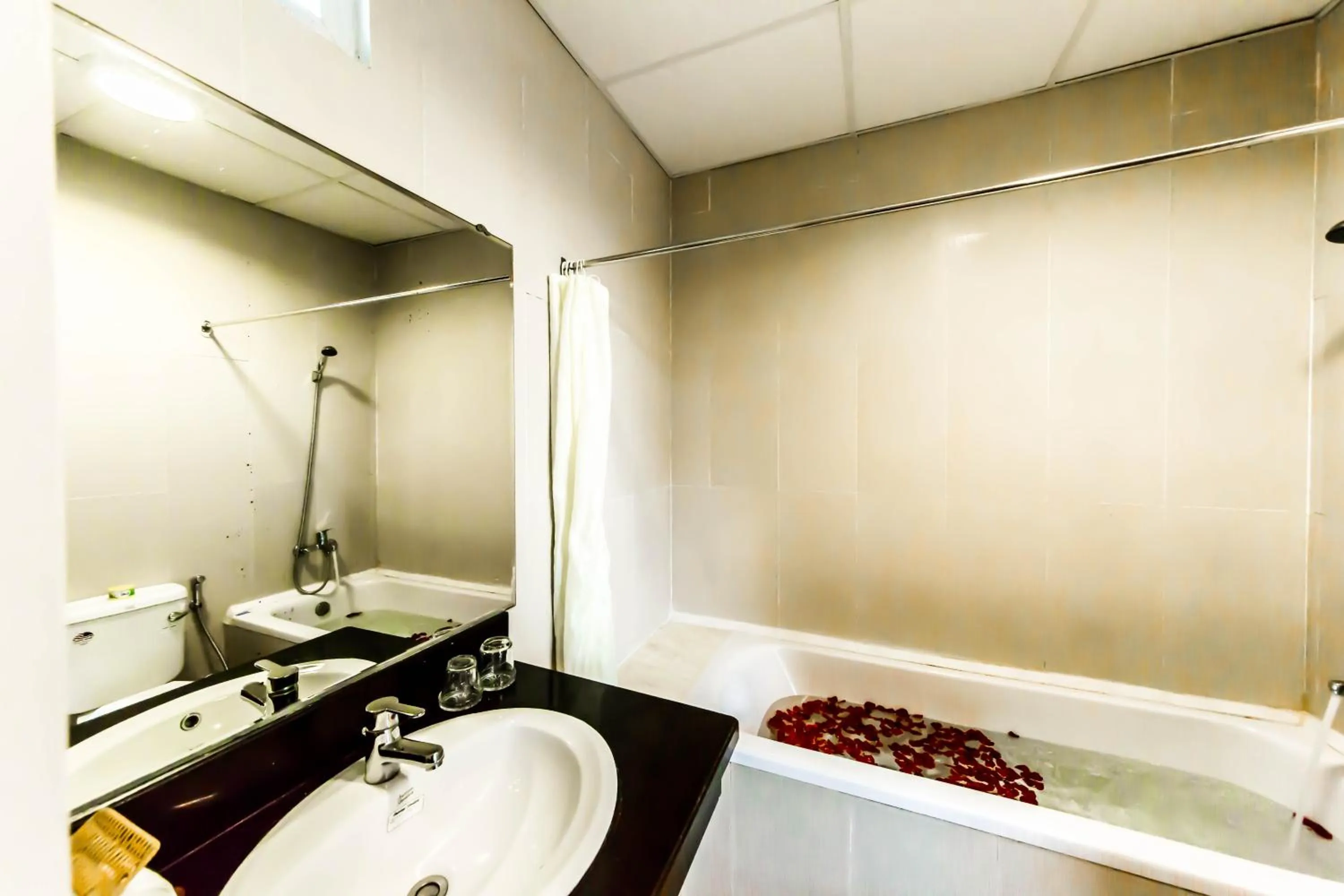 Kiên Cường 2 Hotel