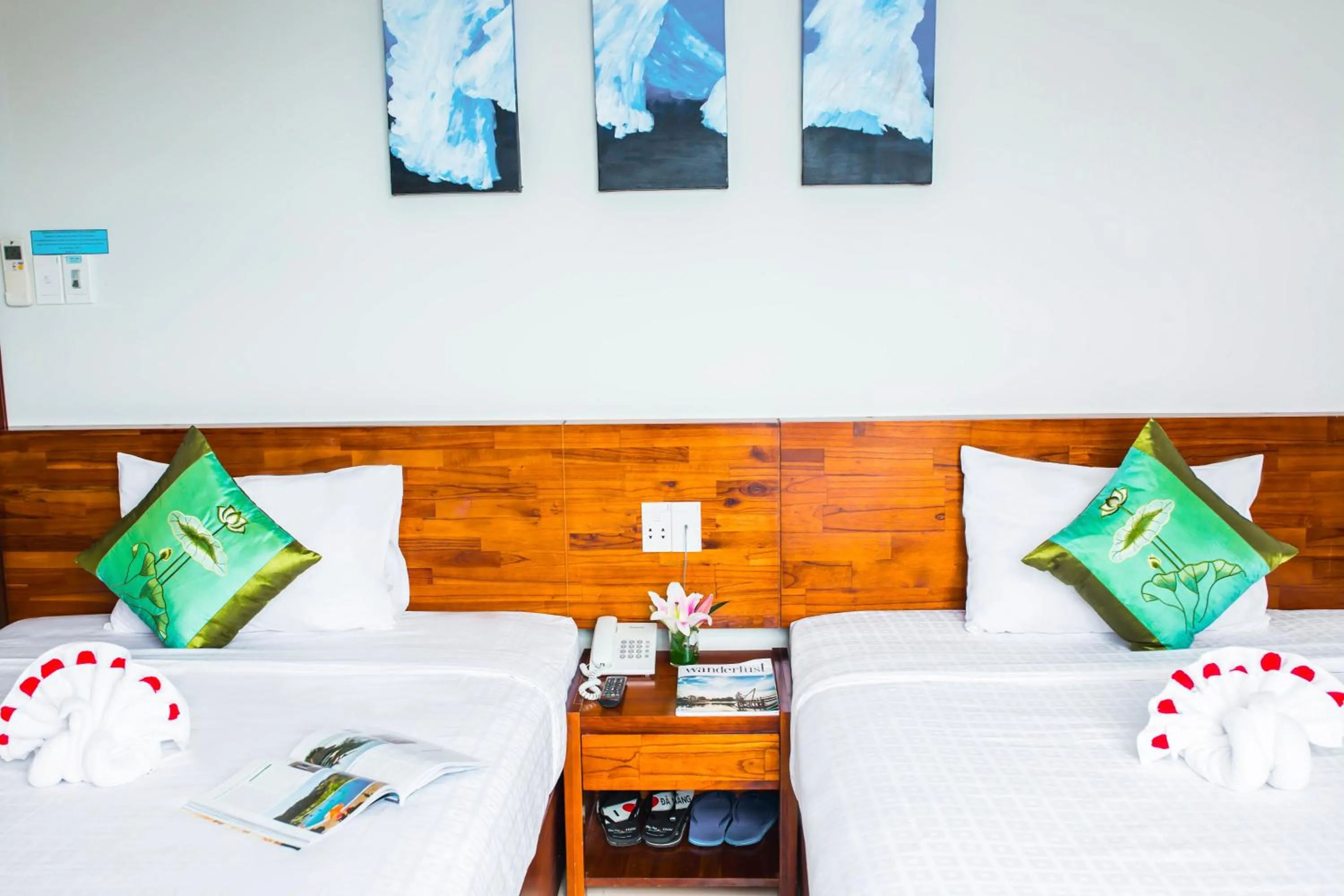 Bedroom, Bed in Kiên Cường 2 Hotel