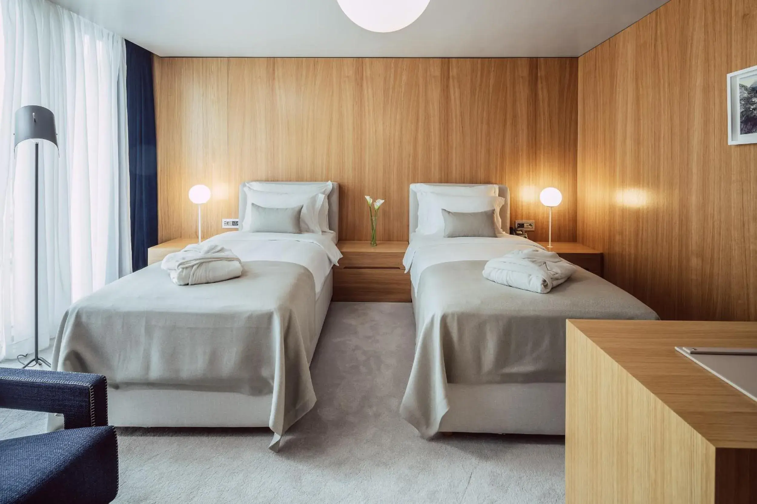 Grand Premium Twin – Atrium View in Met Boutique Hotel Grand Premium Twin – Atrium View in Met Boutique Hotel