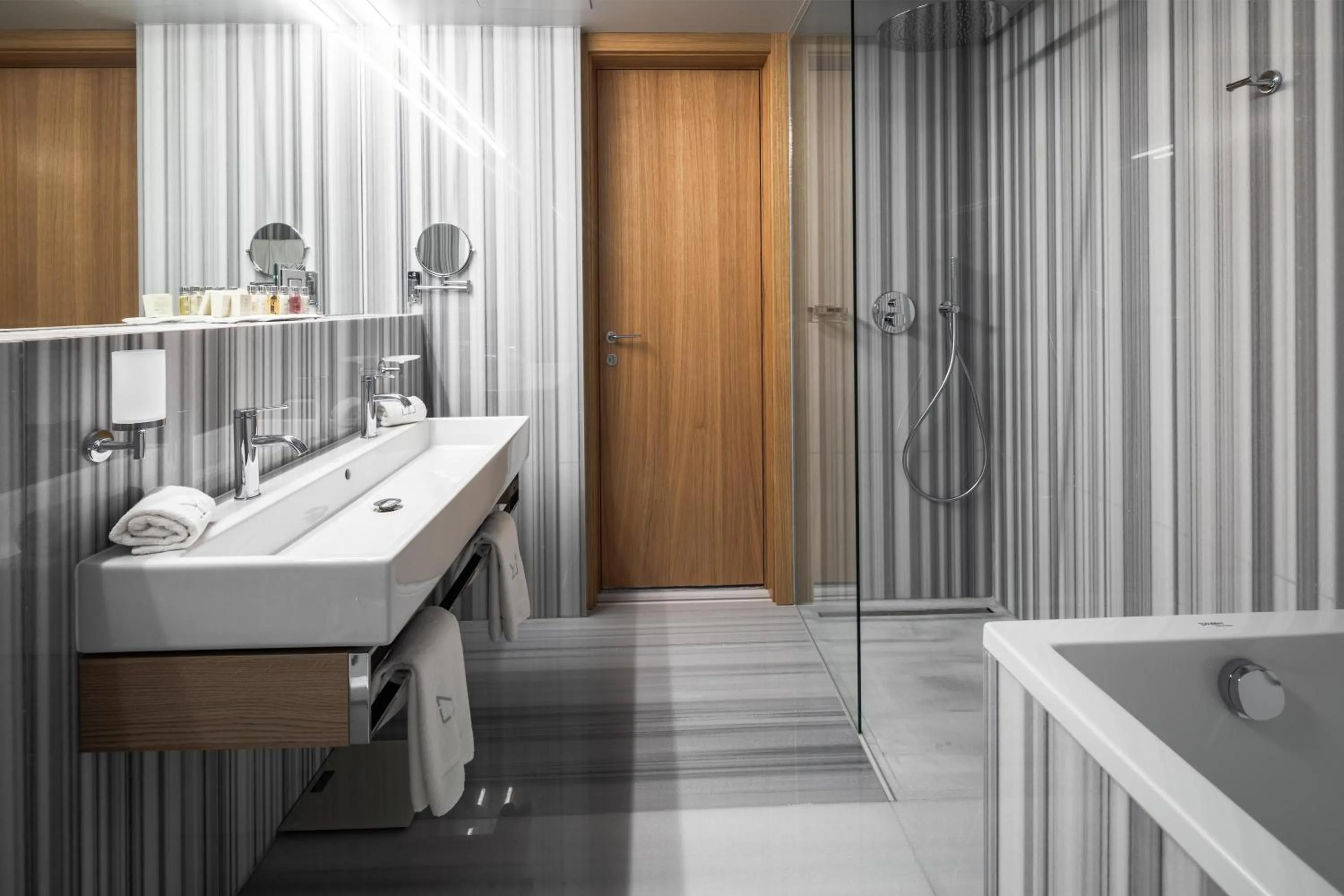 Bathroom in Met Boutique Hotel