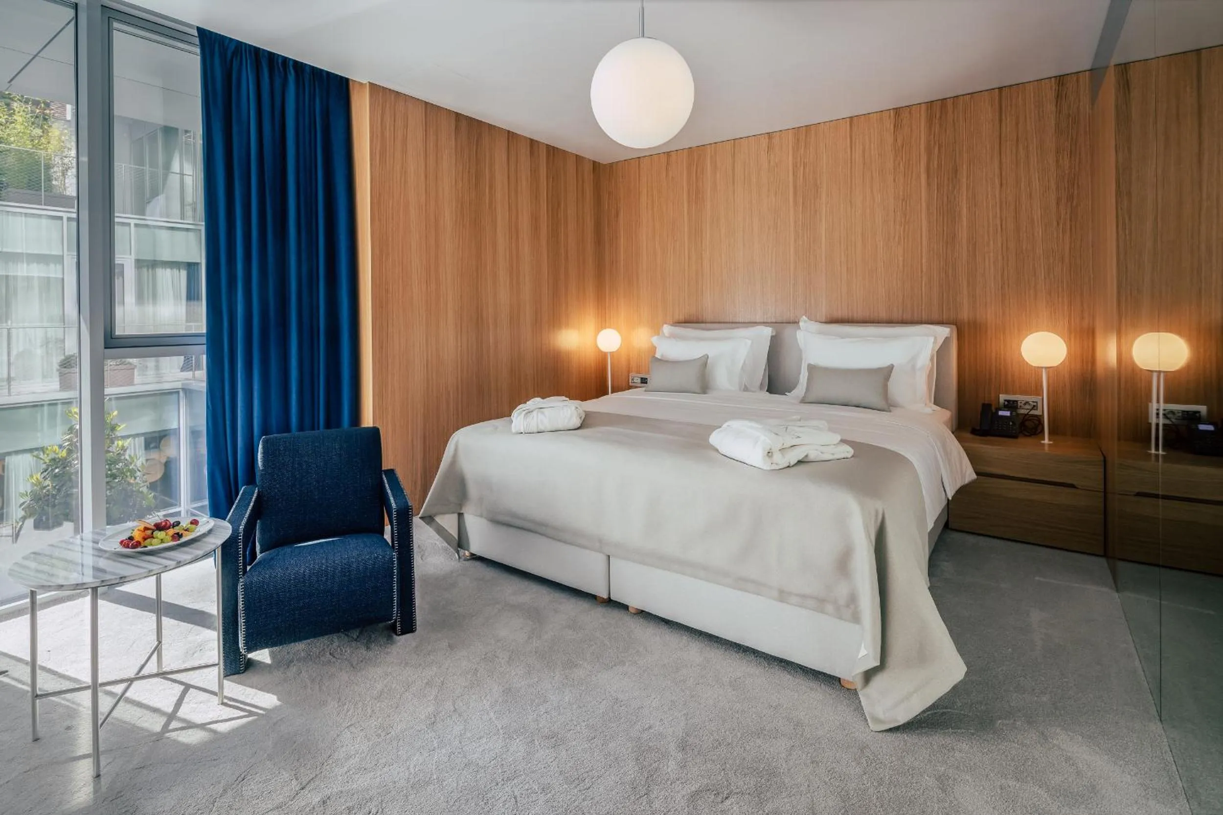 Bed in Met Boutique Hotel