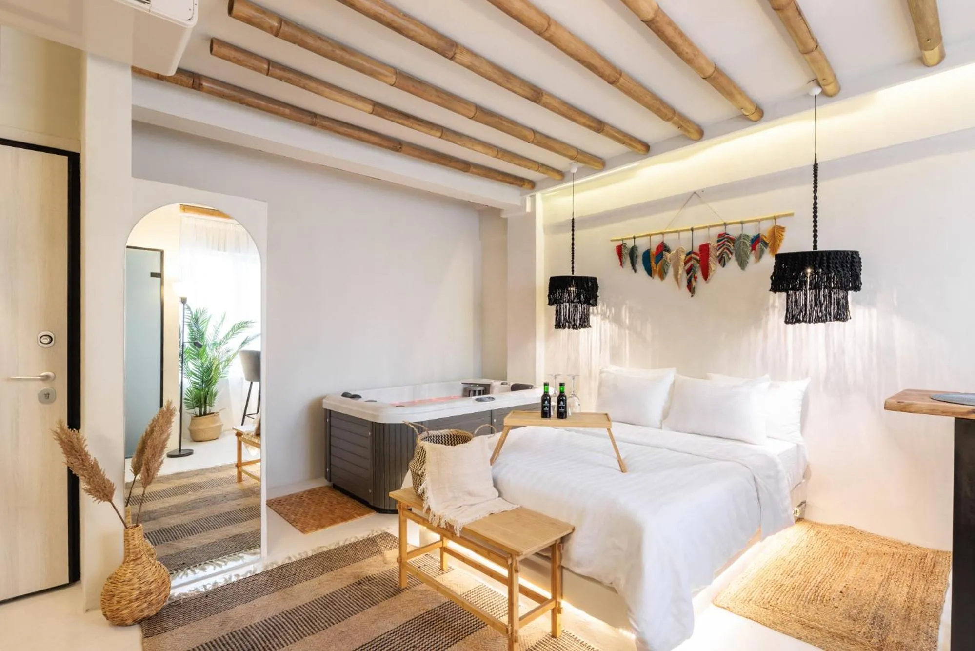 Photo of the whole room in Marabou Unique Stay