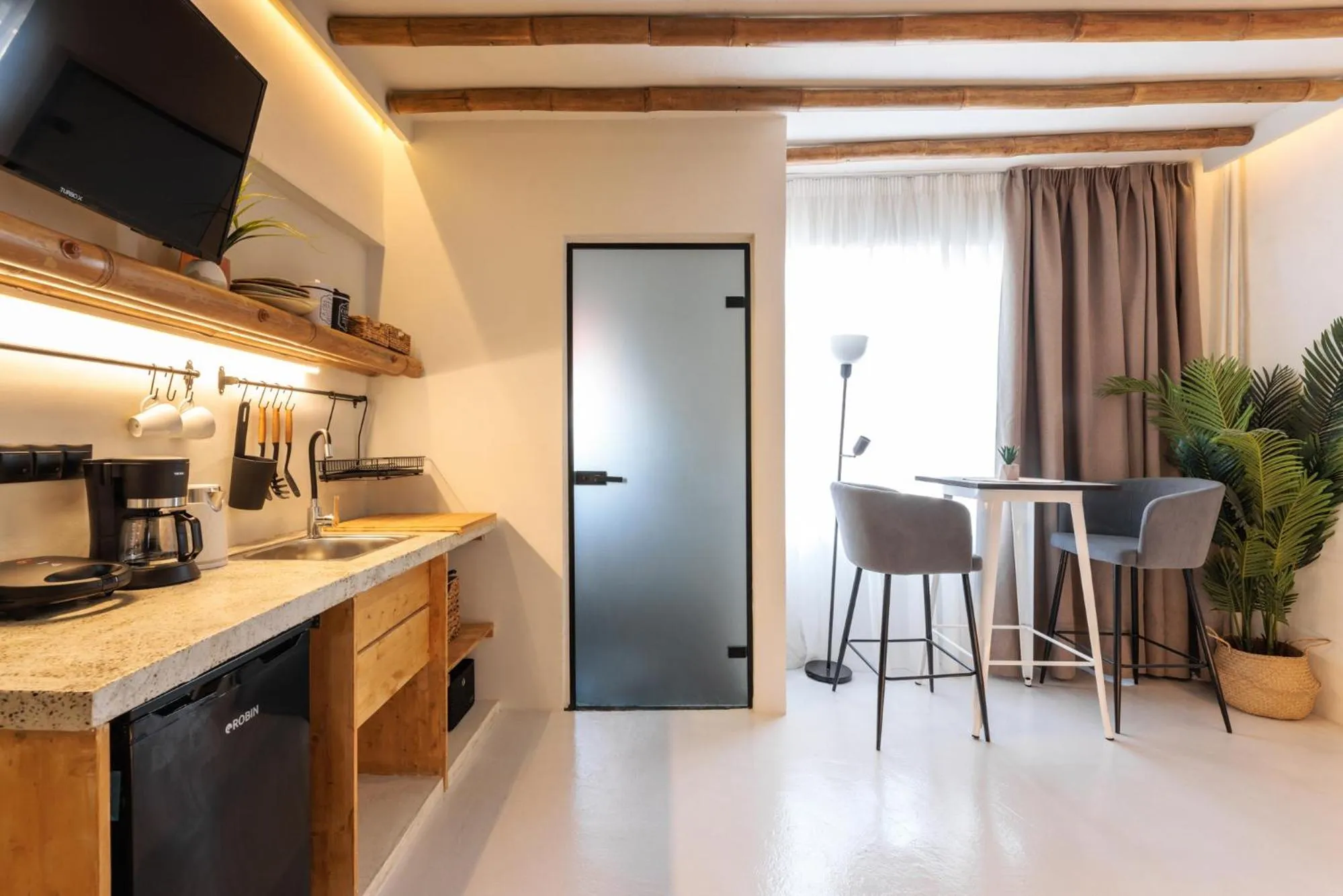 Coffee/tea facilities in Marabou Unique Stay