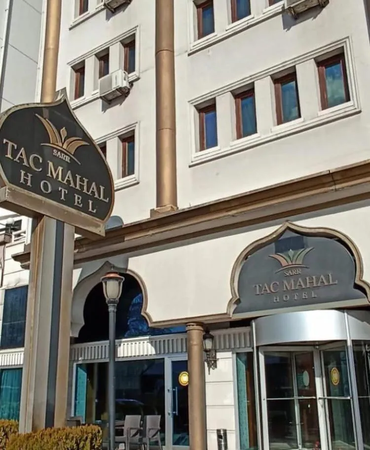 Property building in SARR TAC MAHAL HOTEl