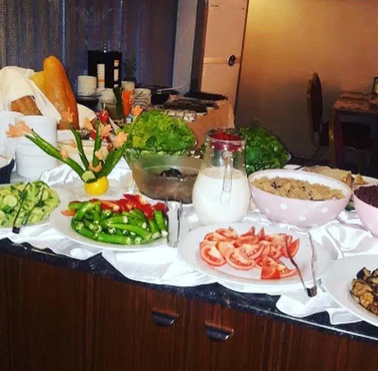 Buffet breakfast in SARR TAC MAHAL HOTEl