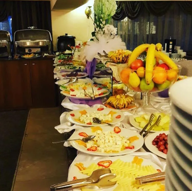 Buffet breakfast in SARR TAC MAHAL HOTEl