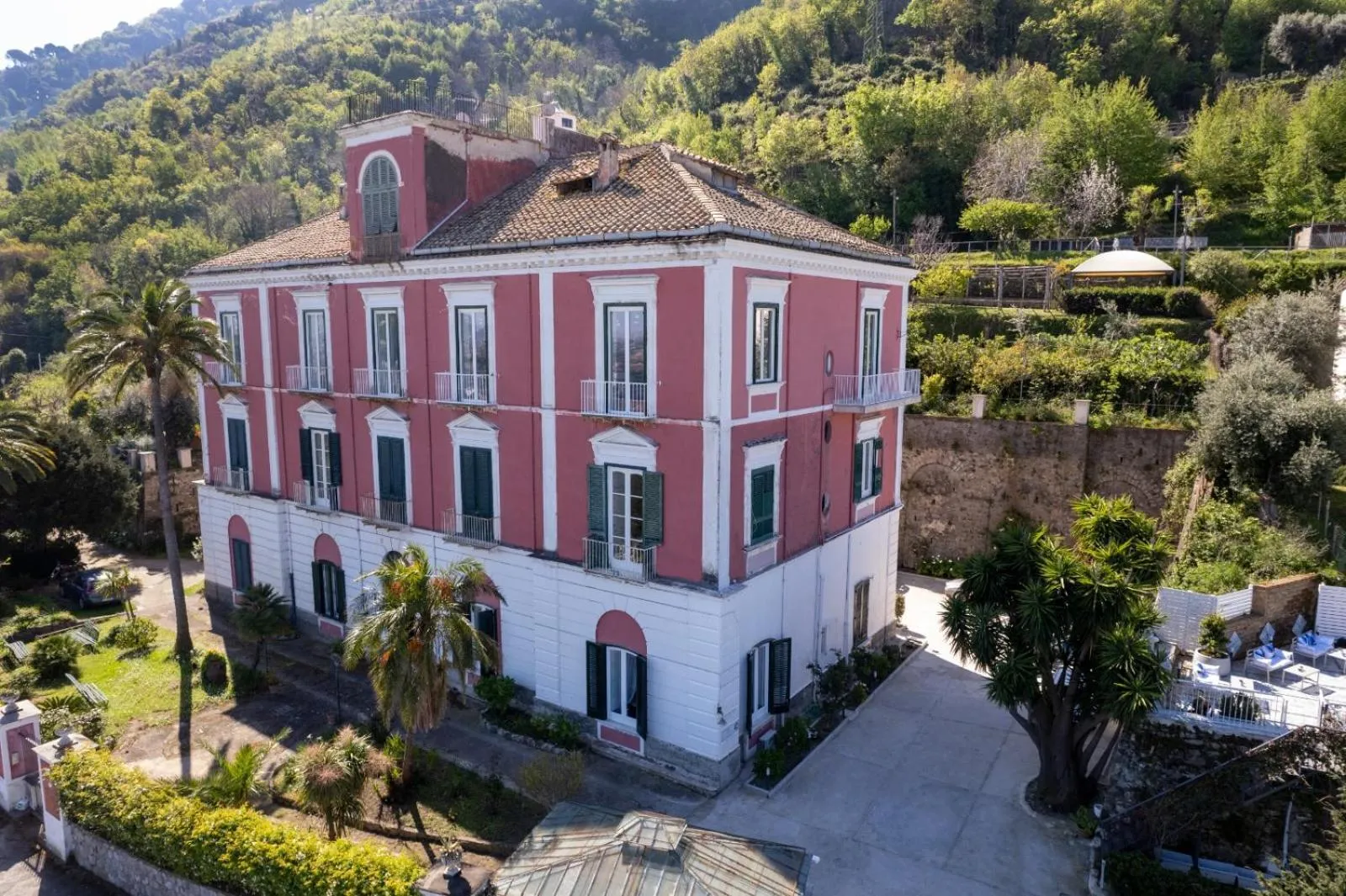 Property building in Relais al Castello
