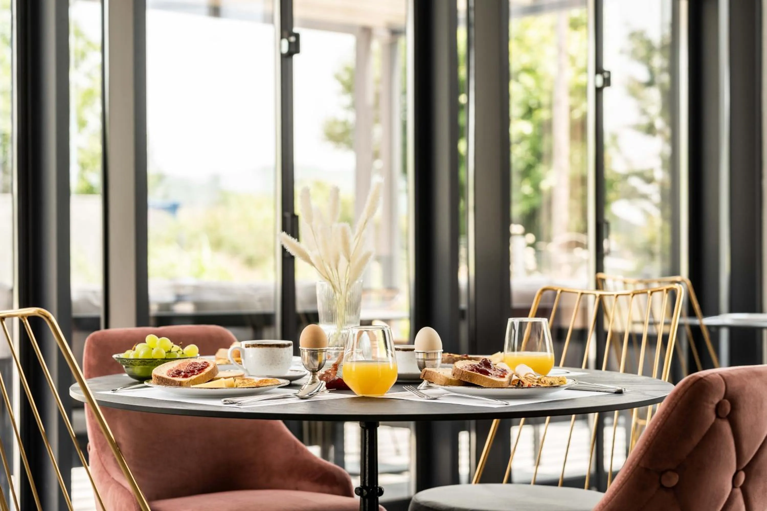 Breakfast in Mirabilis Boutique Hotel by Panel Hospitality