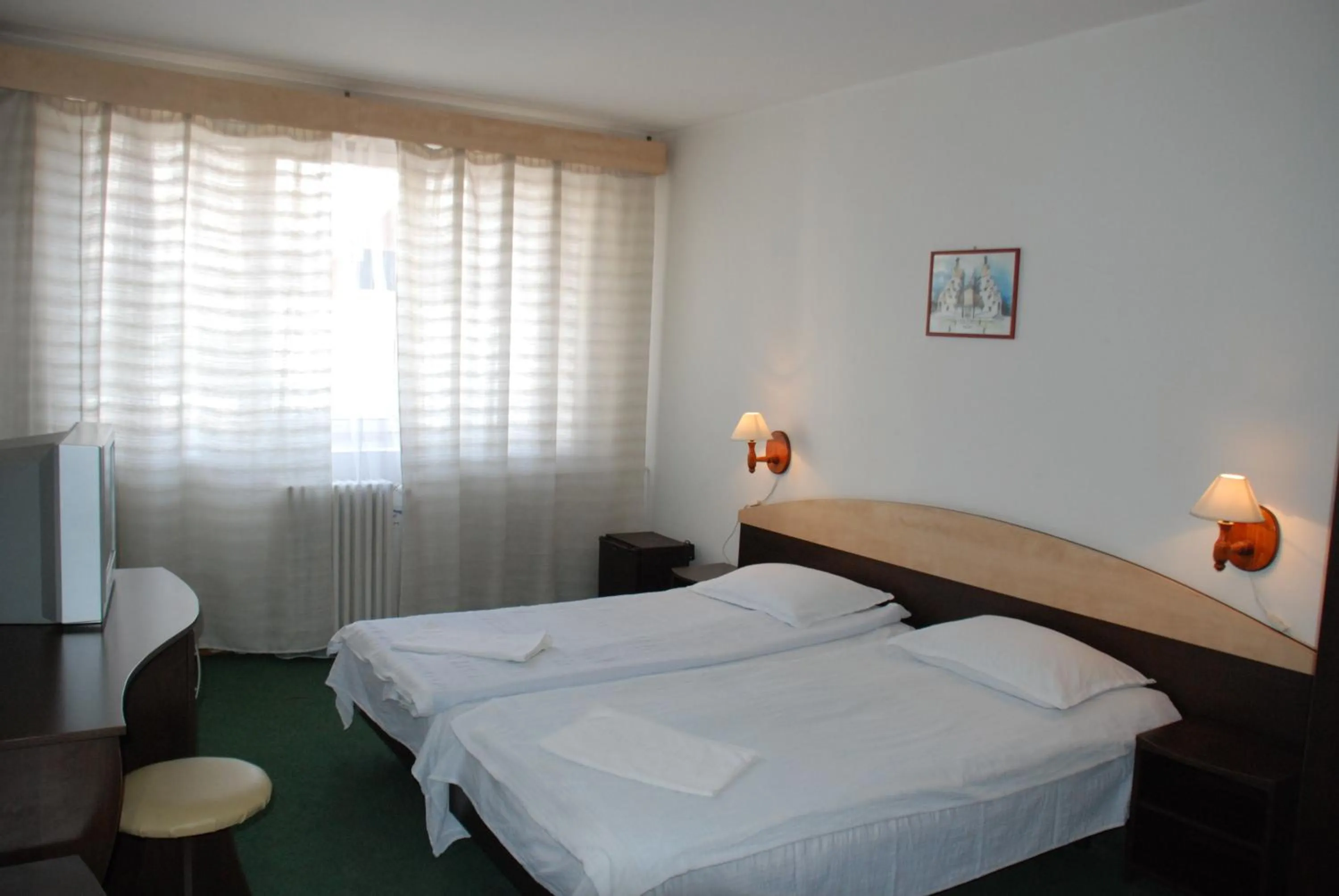 Bedroom, Bed in Hotel Merkur