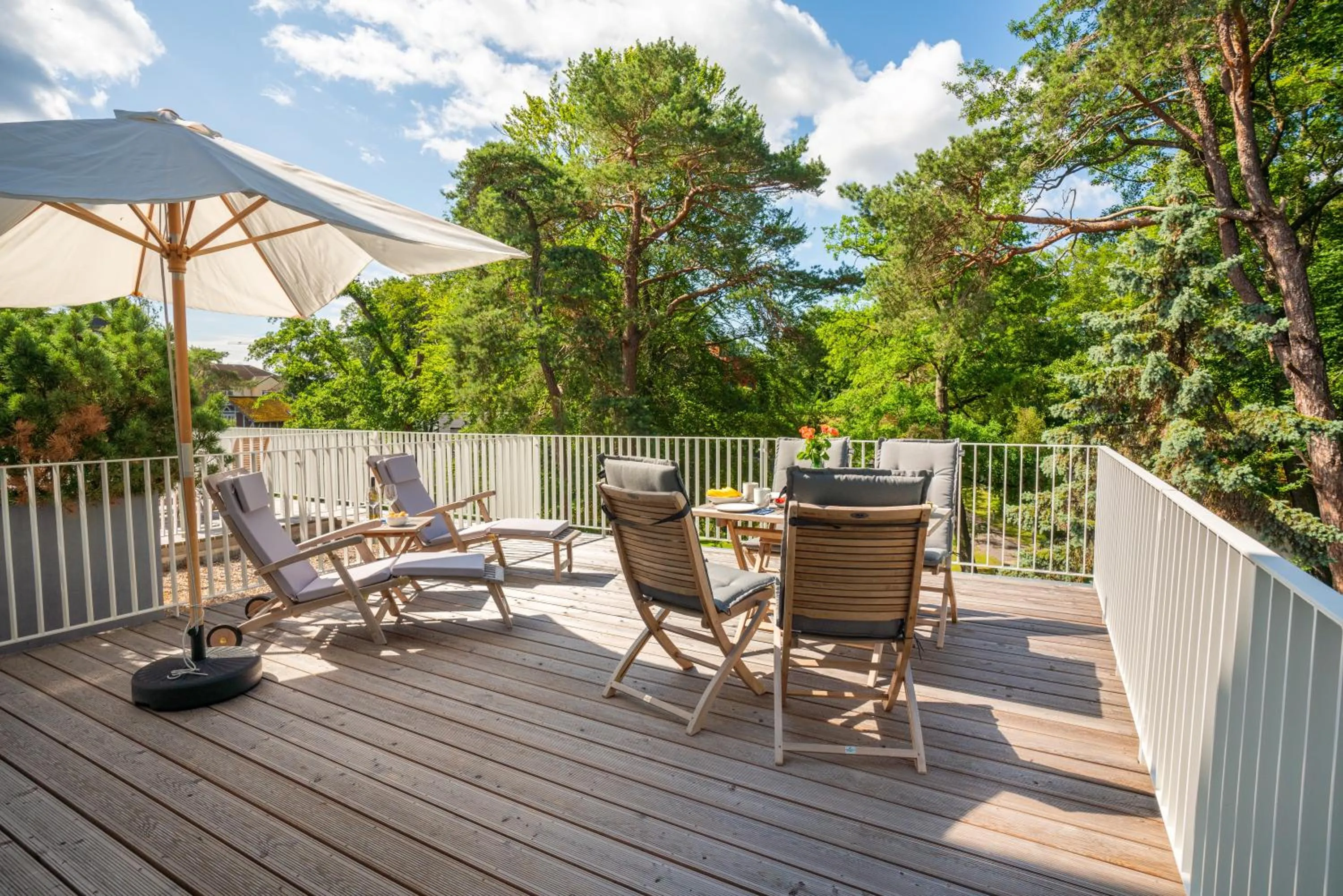 Balcony/Terrace in Pineblue Villas