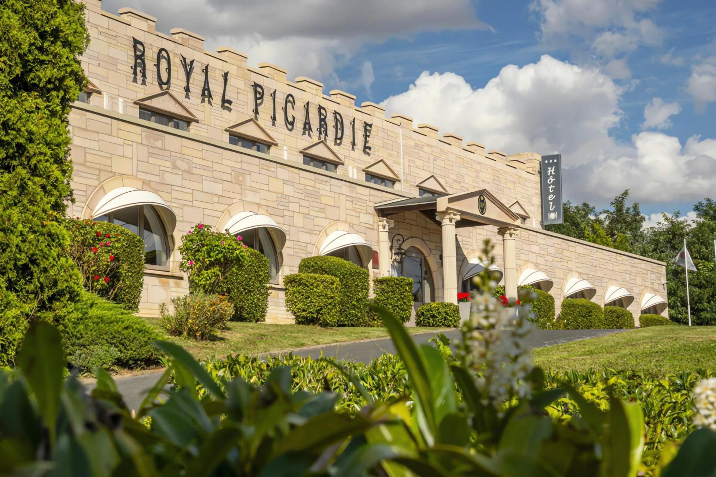 Property building in Le Royal Picardie